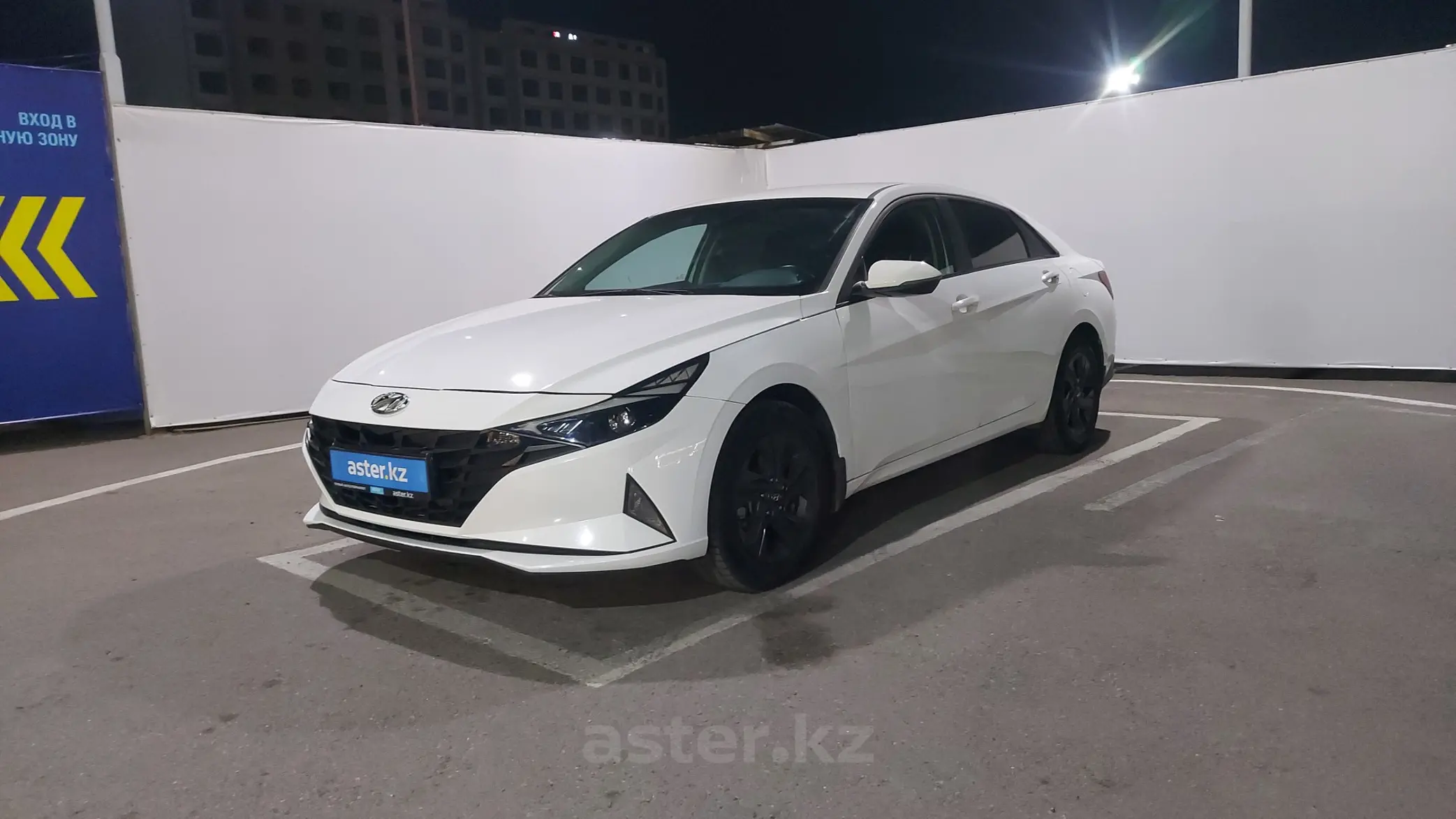 Hyundai Elantra 2021