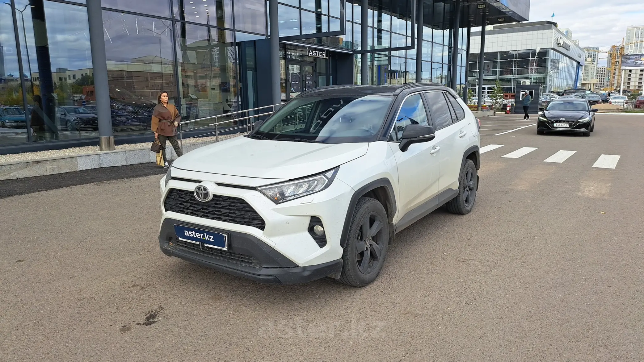 Toyota RAV4 2021