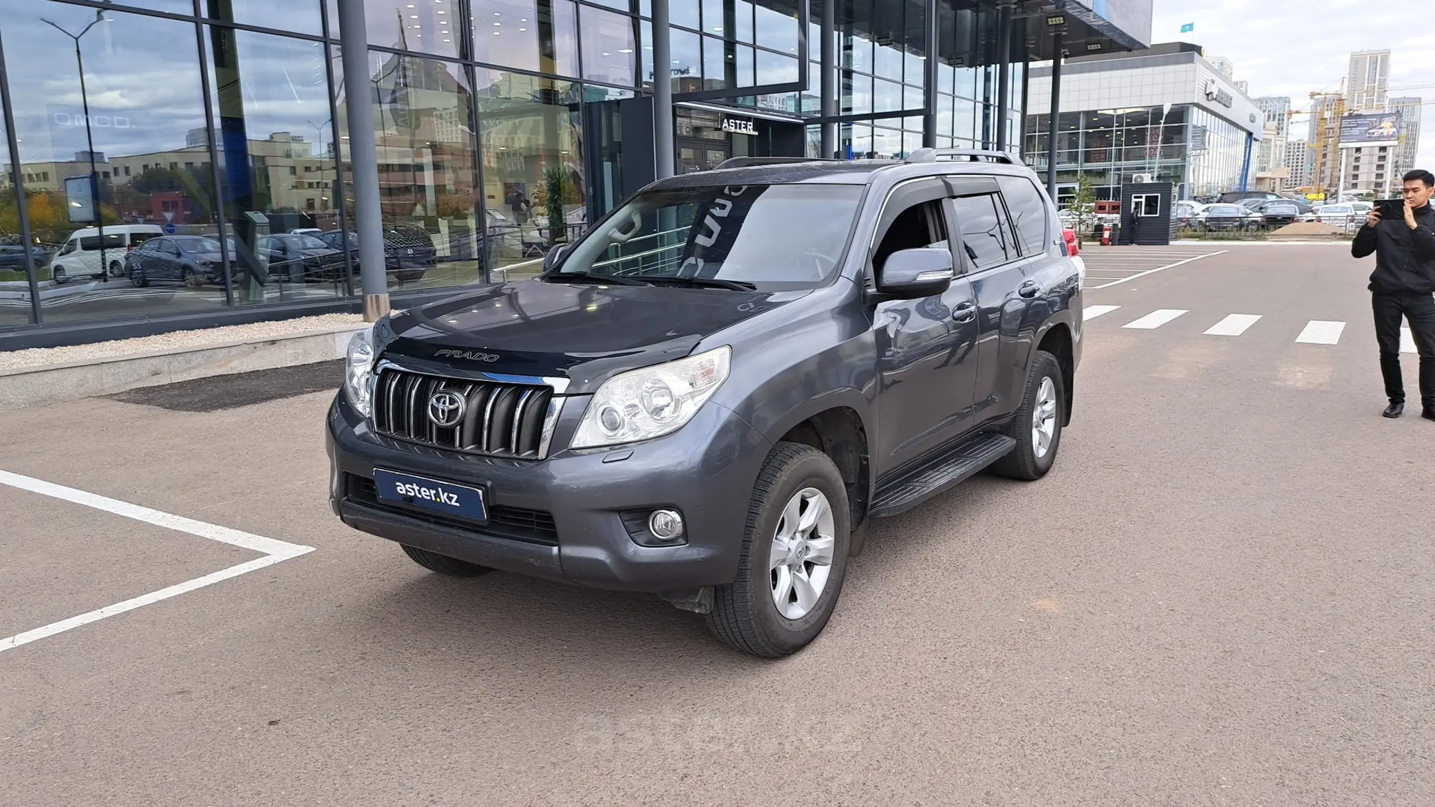 Toyota Land Cruiser Prado 2012