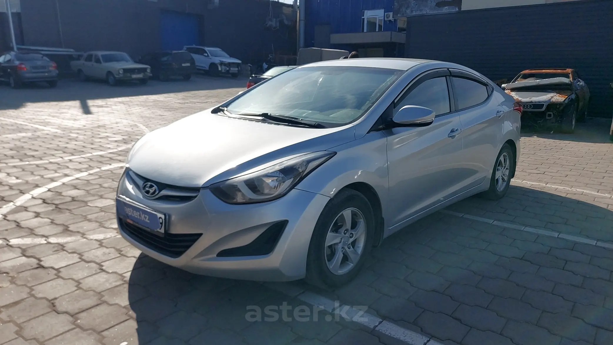 Hyundai Elantra 2014