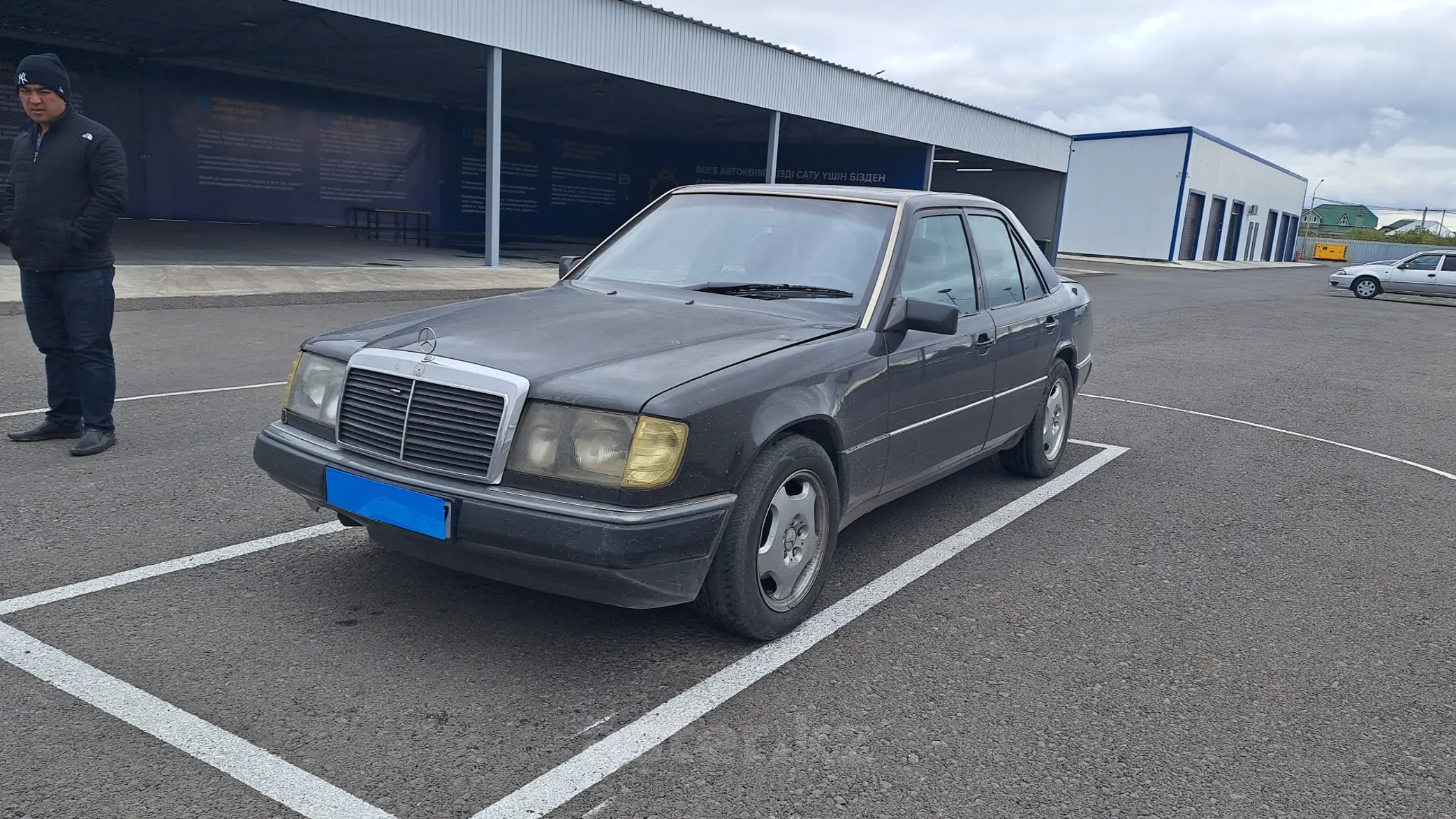 Mercedes-Benz W124 1991