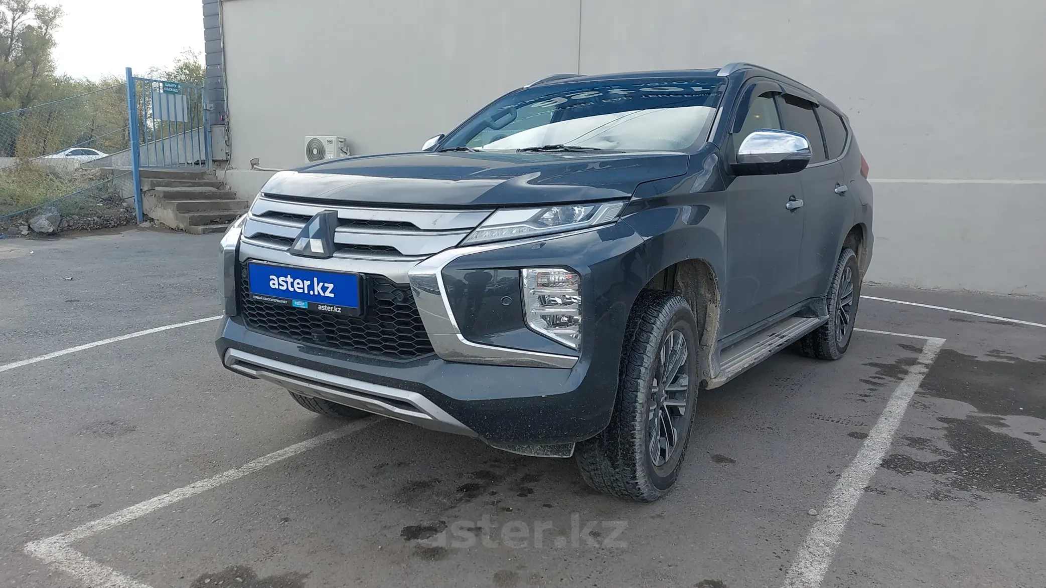 Mitsubishi Montero Sport 2020