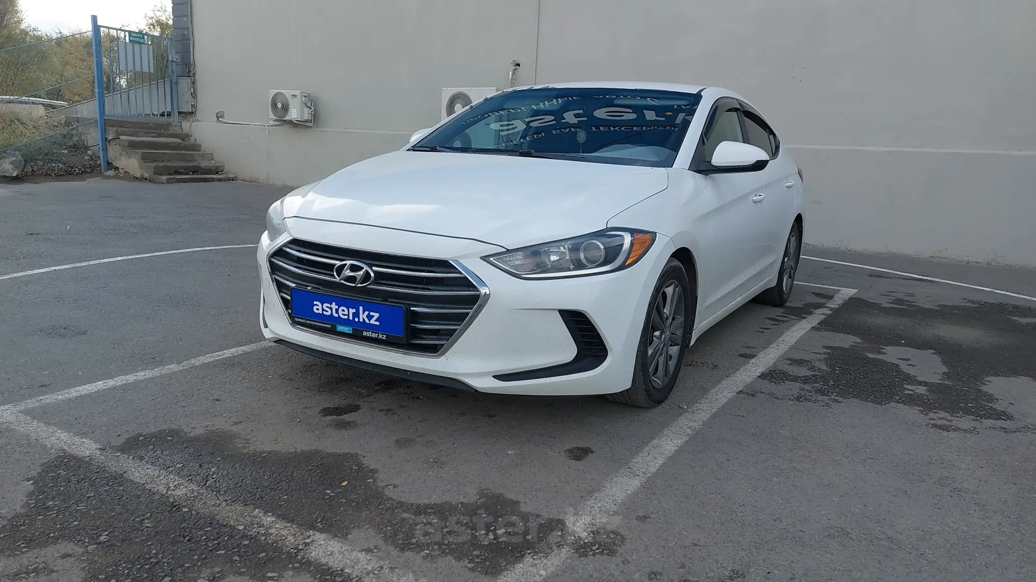 Hyundai Elantra 2018