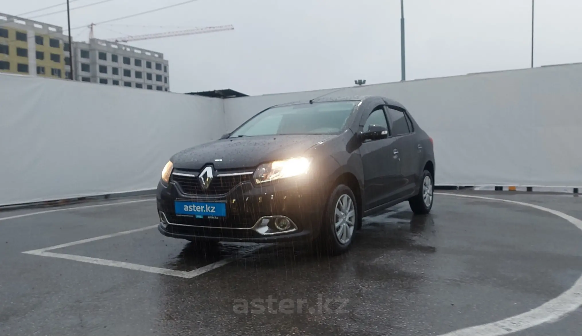 Renault Logan 2016