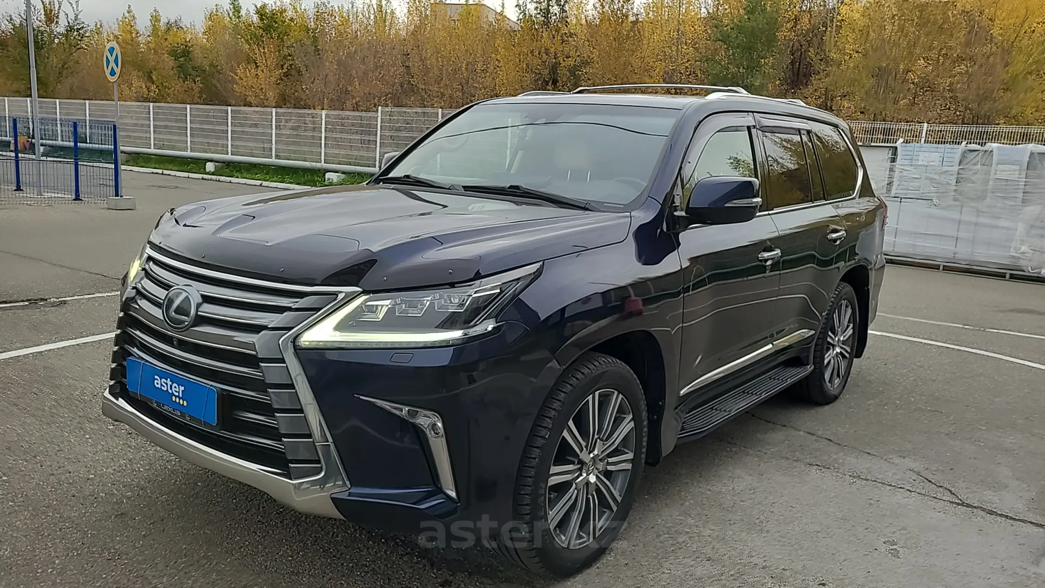 Lexus LX 2016