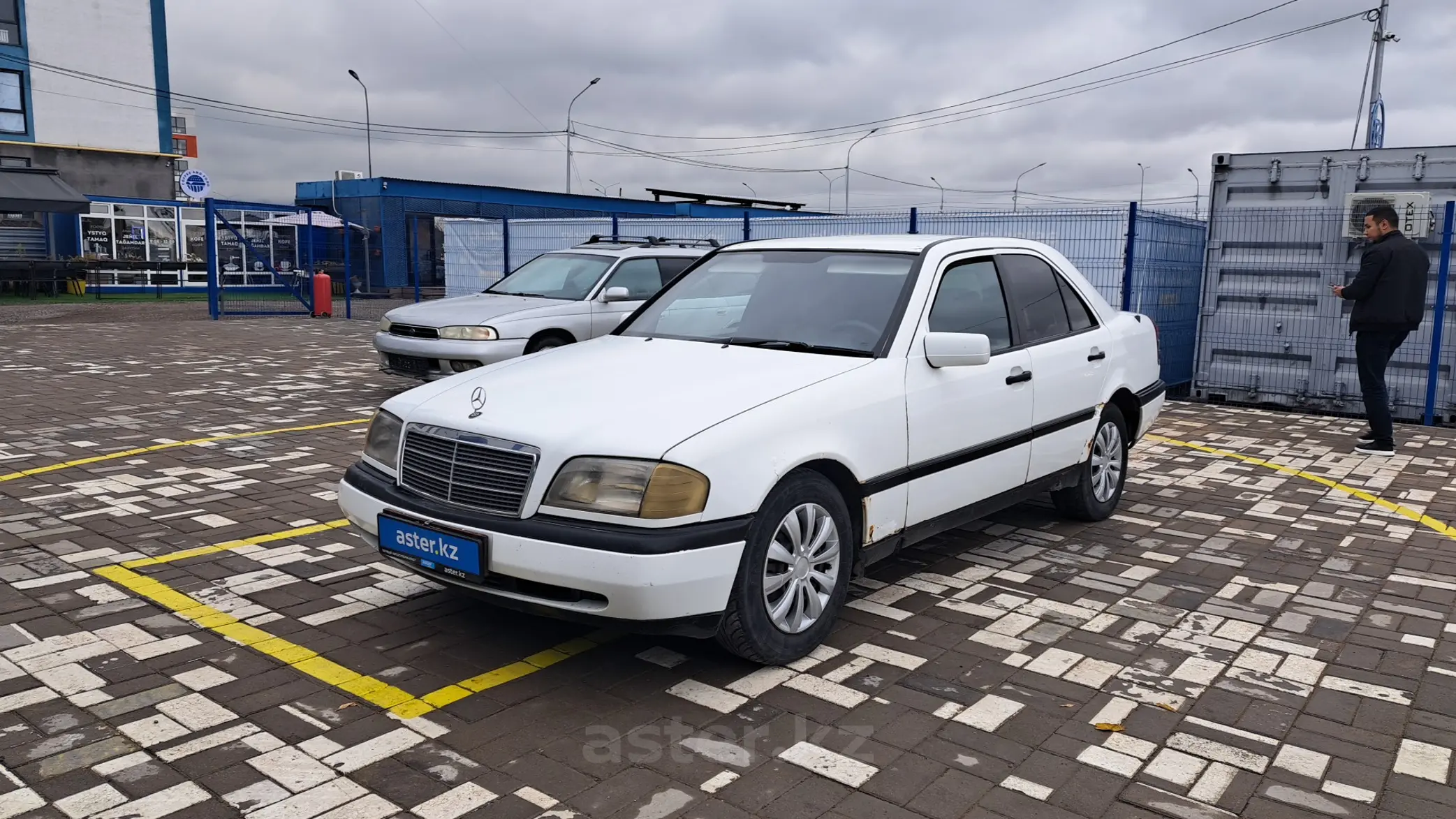 Mercedes-Benz C-Класс 1993