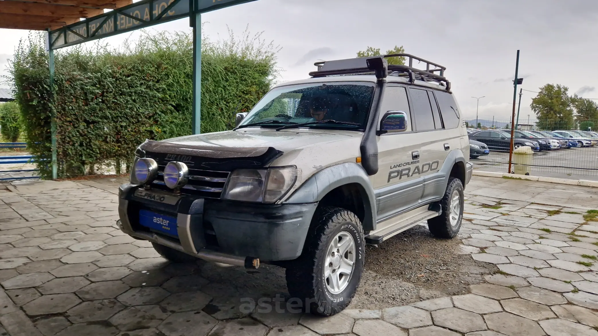 Toyota Land Cruiser Prado 1996