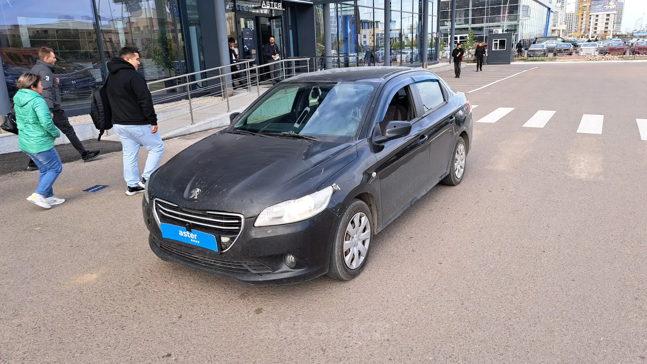 Peugeot 301 2013