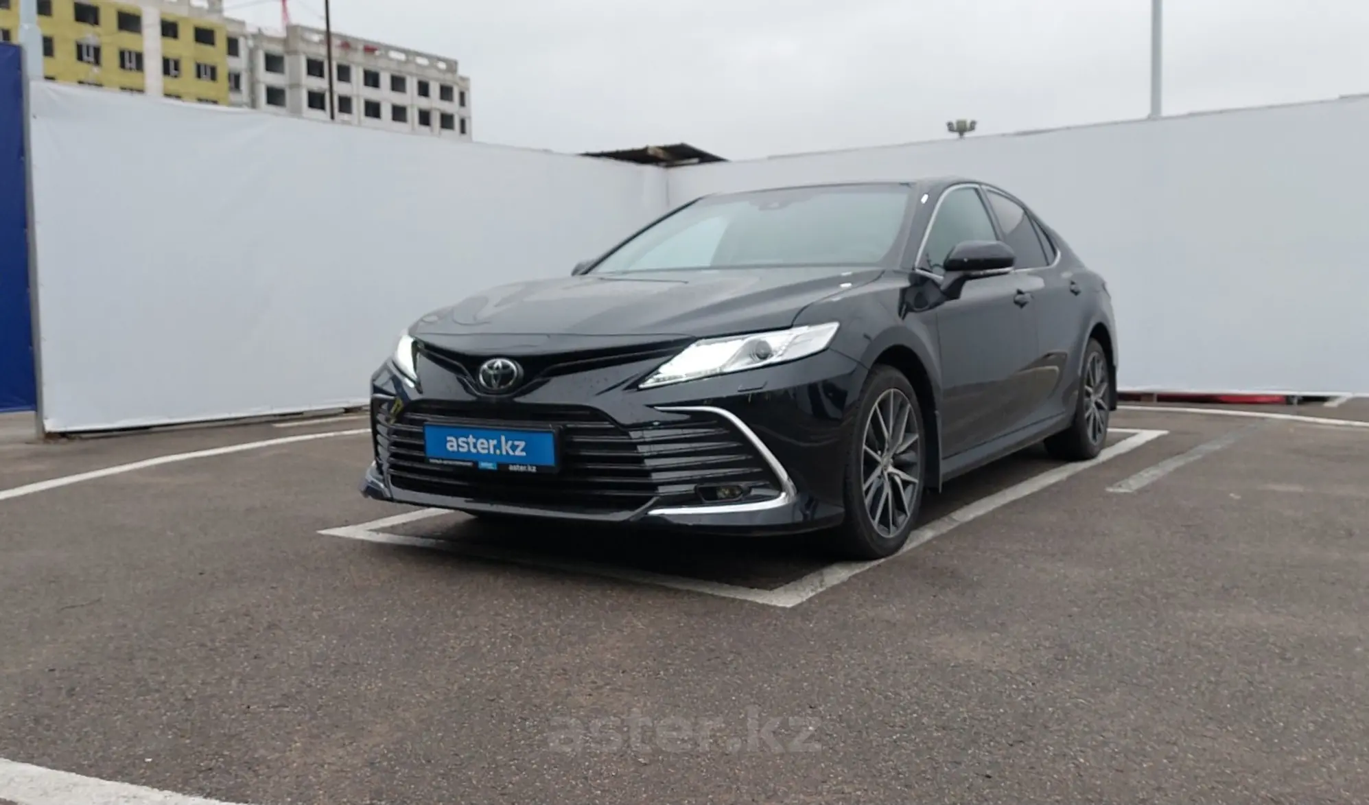 Toyota Camry 2021