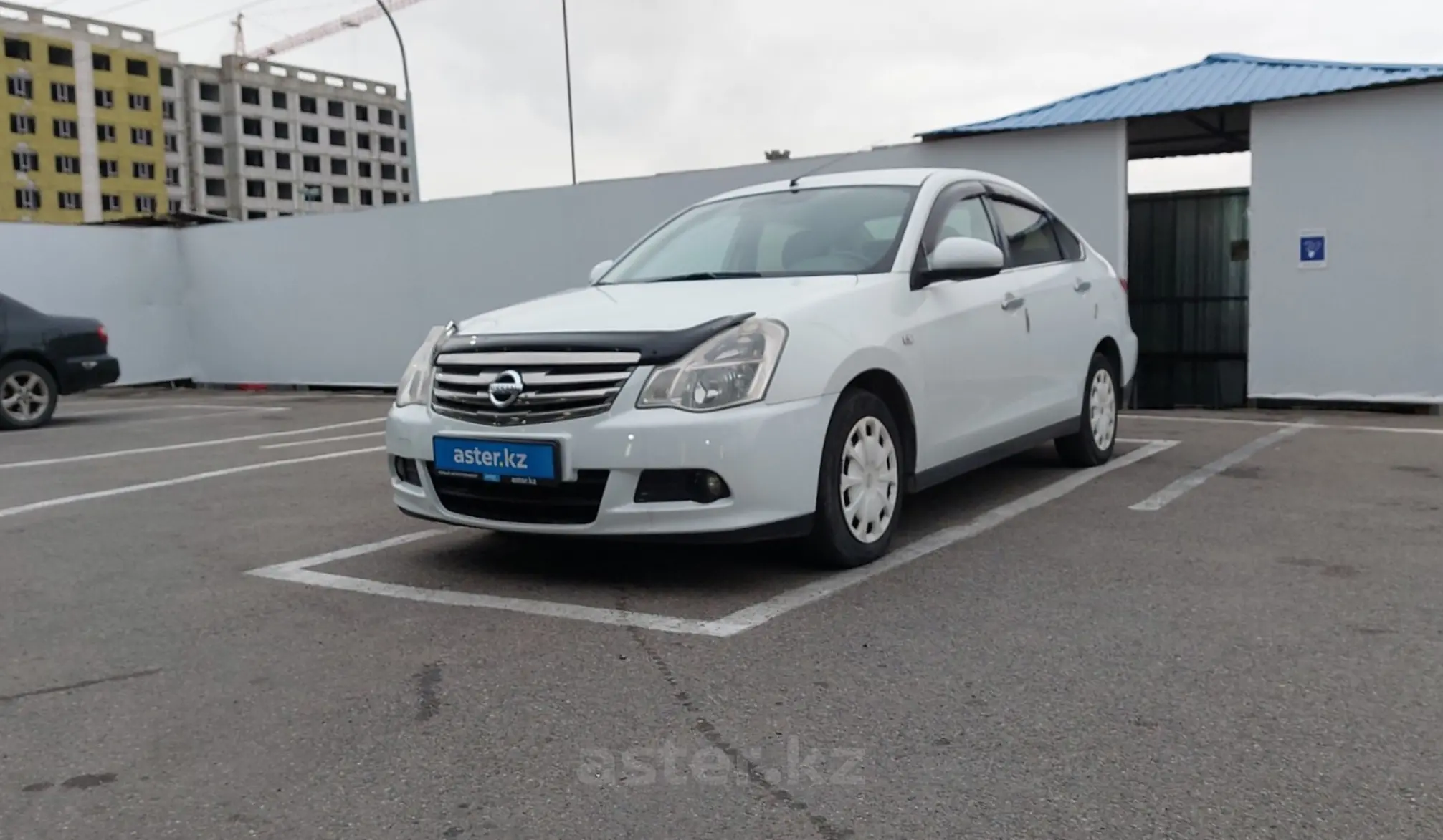 Nissan Almera 2013