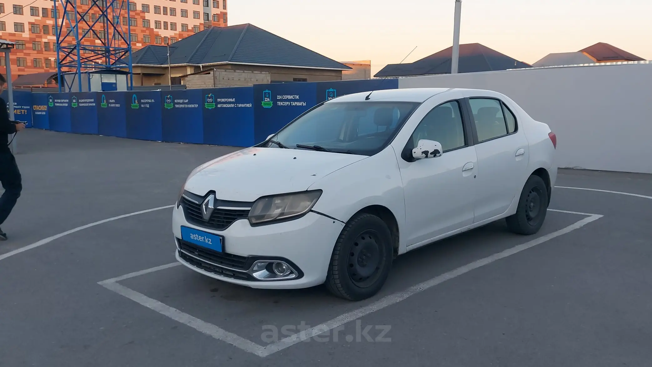 Renault Logan 2015