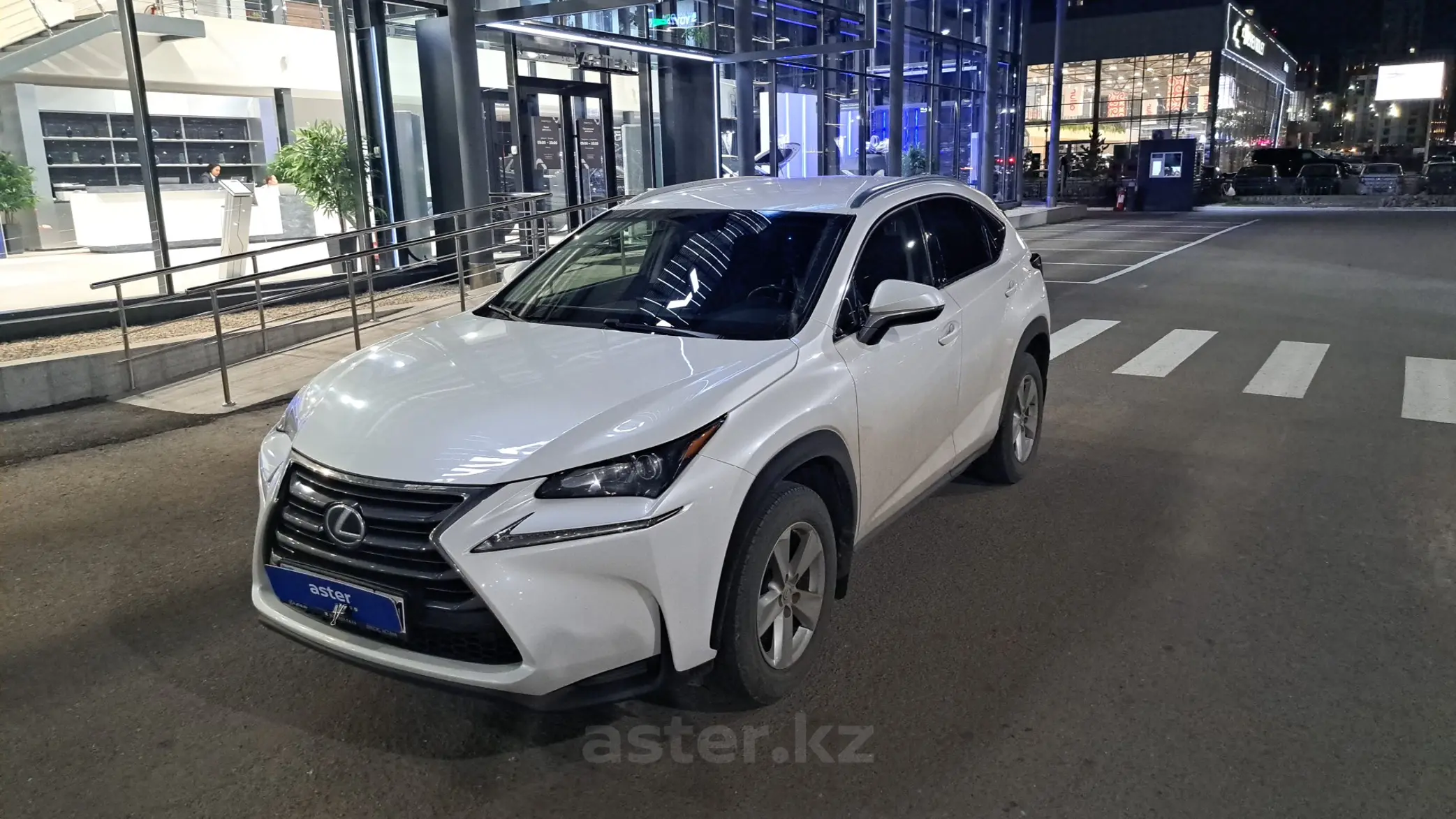 Lexus NX 2015