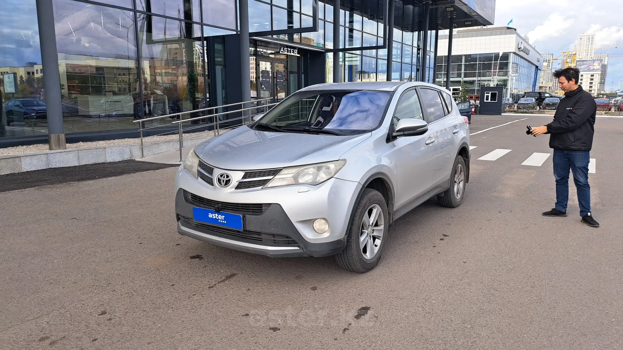 Toyota RAV4 2013