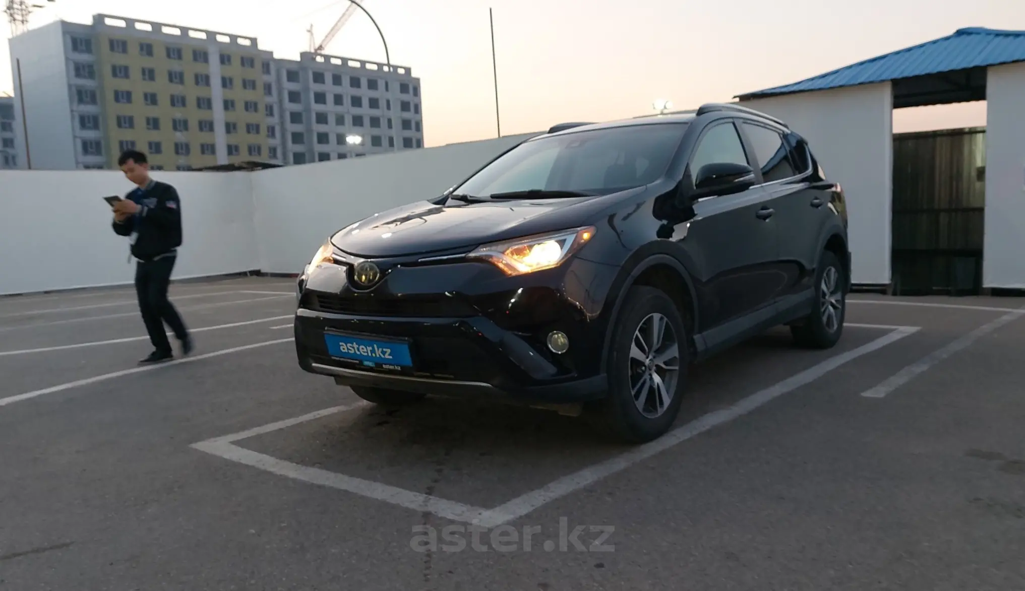 Toyota RAV4 2017