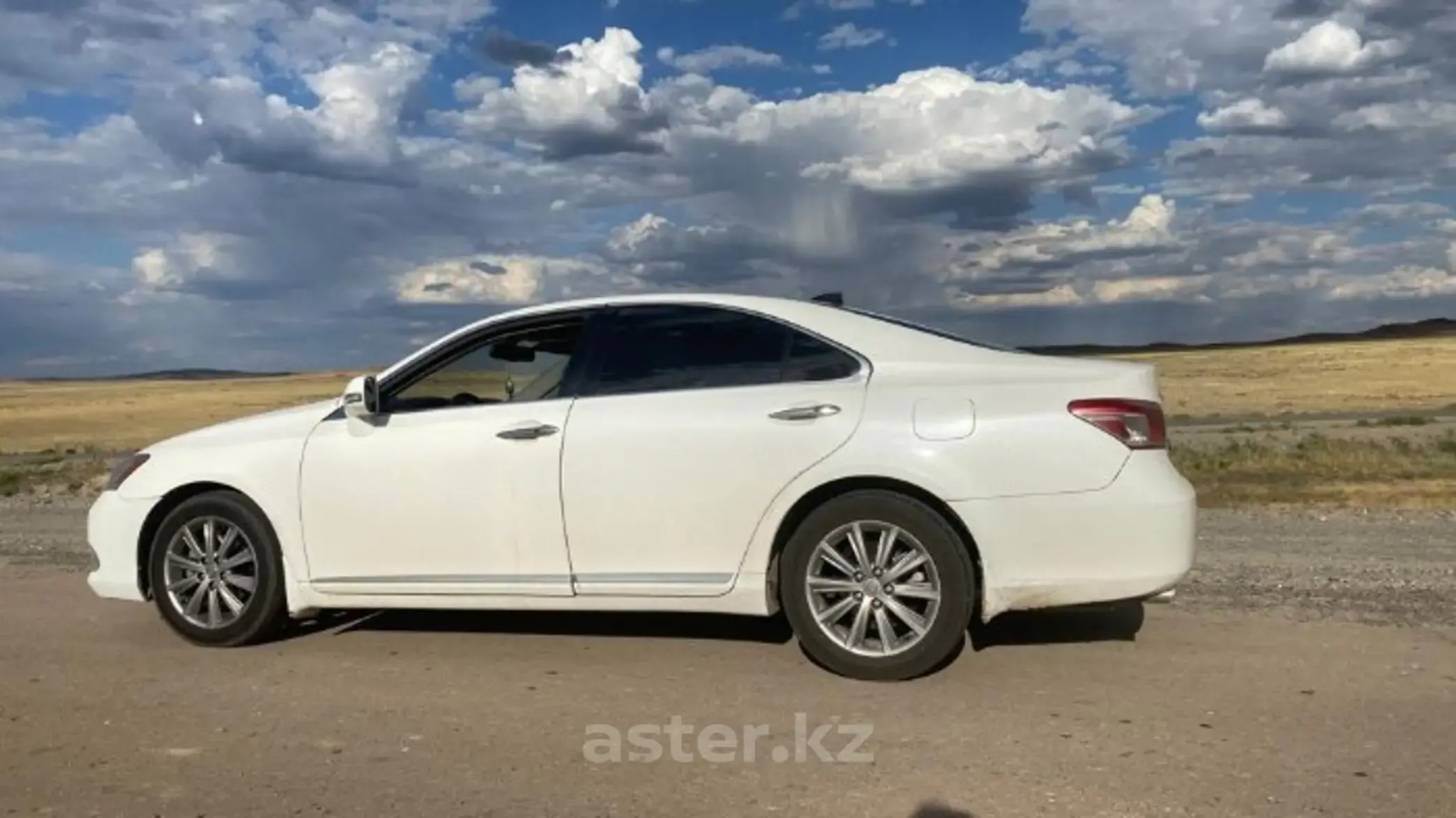 Lexus ES 2012