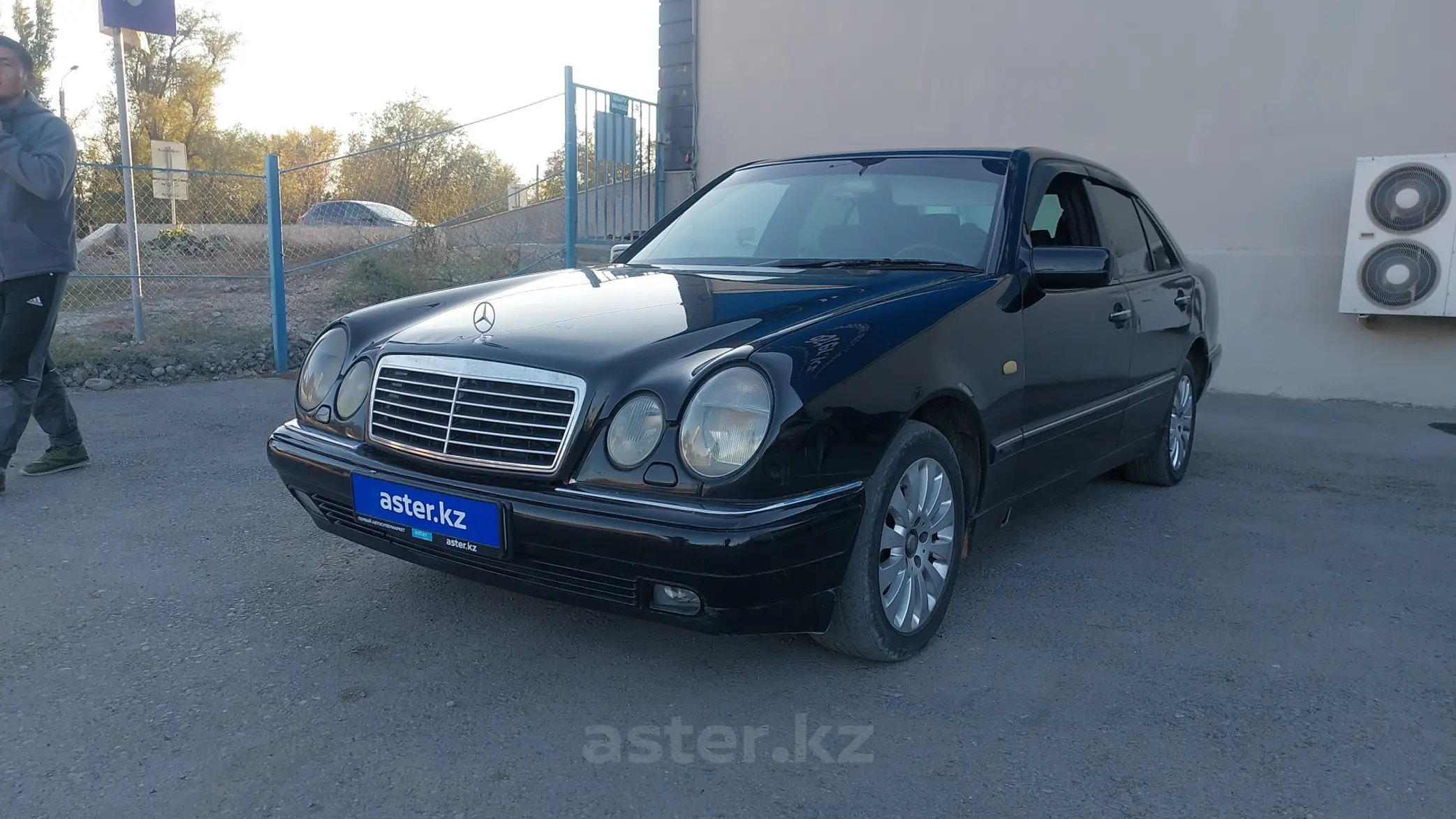 Mercedes-Benz E-Класс 1996