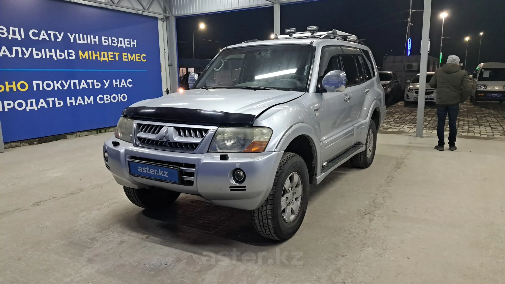 Mitsubishi Pajero 2005