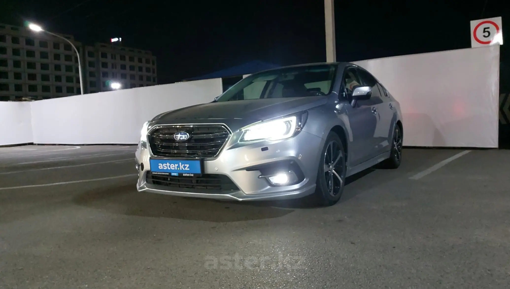 Subaru Legacy 2018