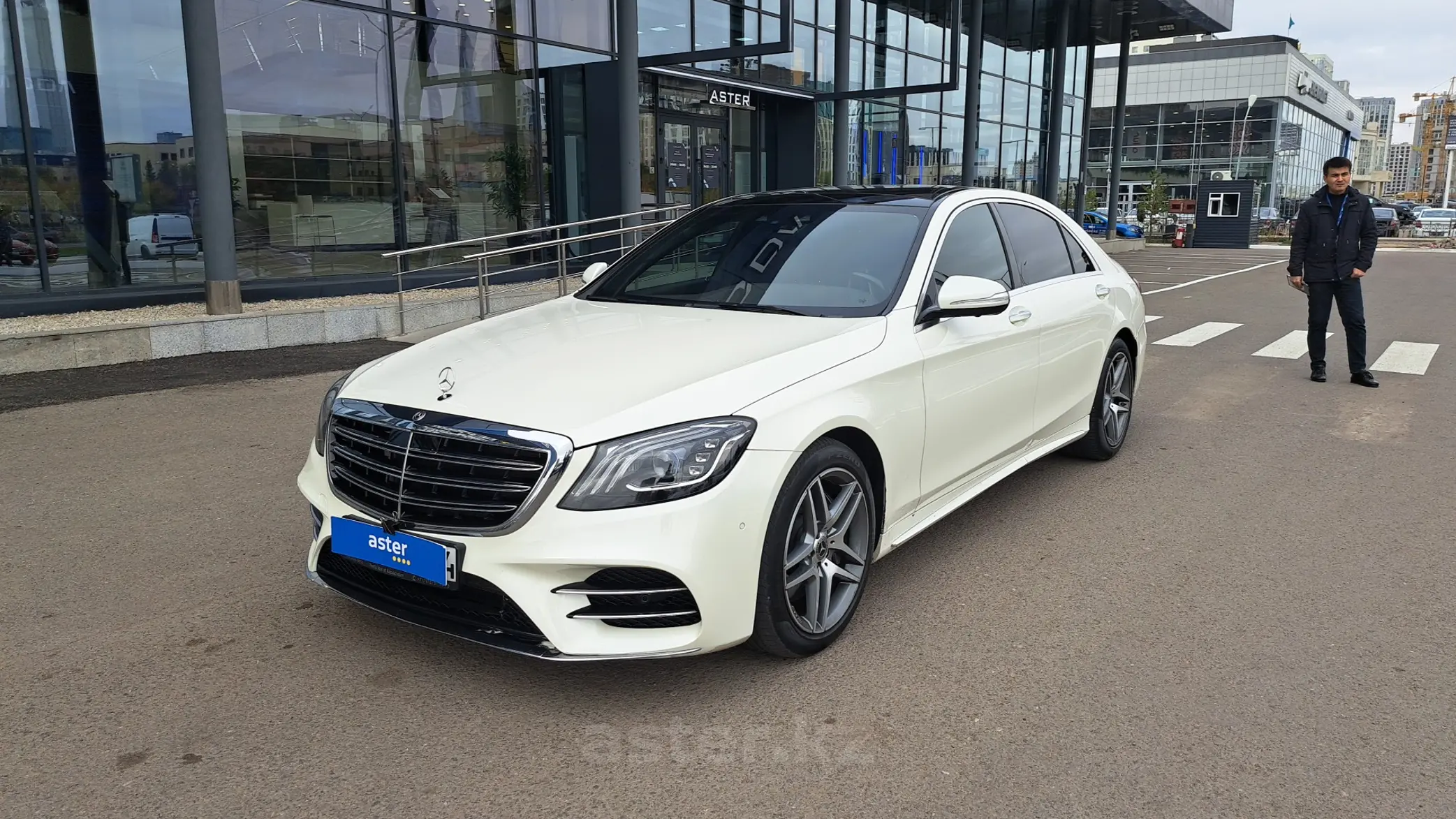 Mercedes-Benz S-Класс 2020