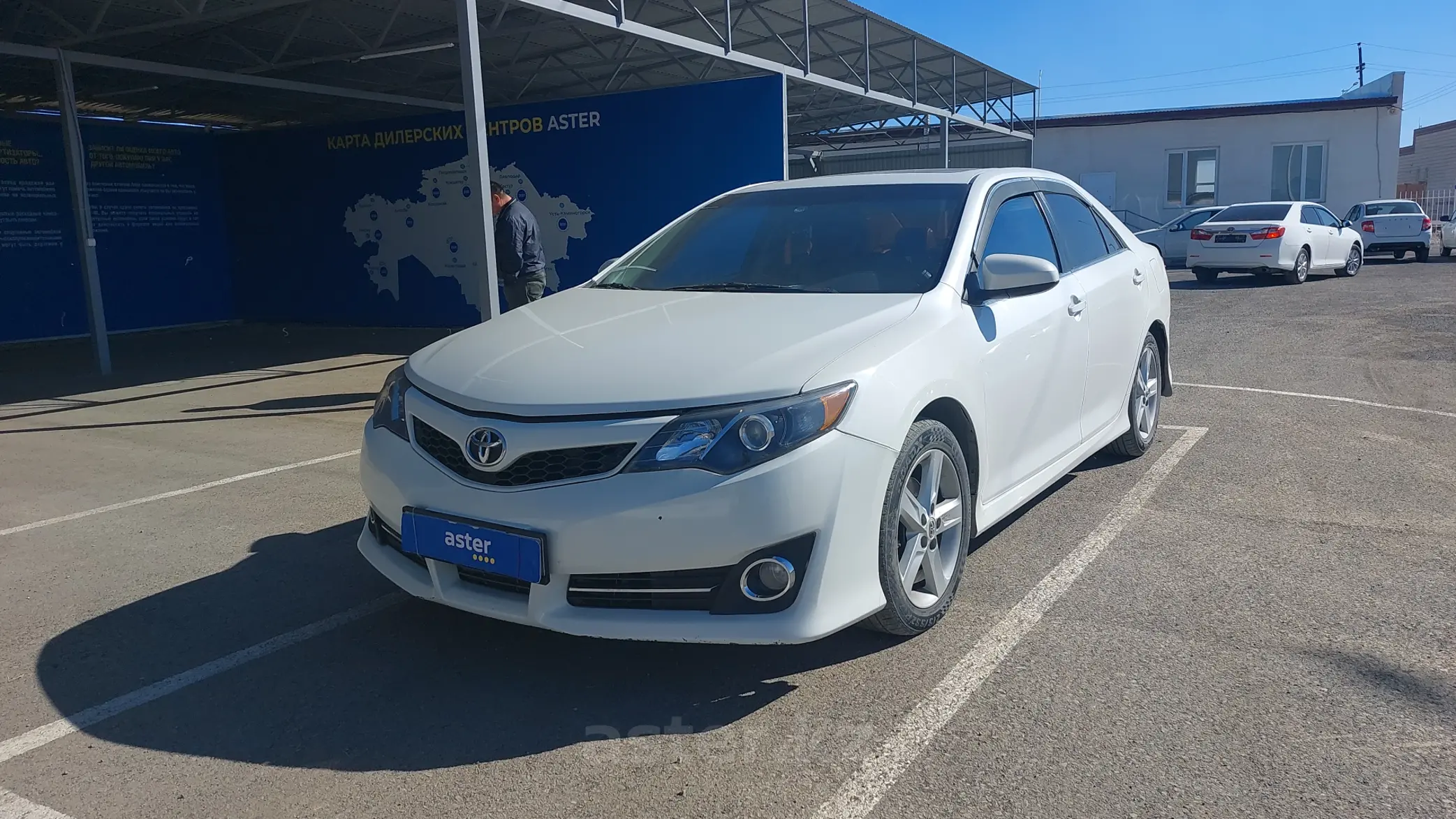 Toyota Camry 2014