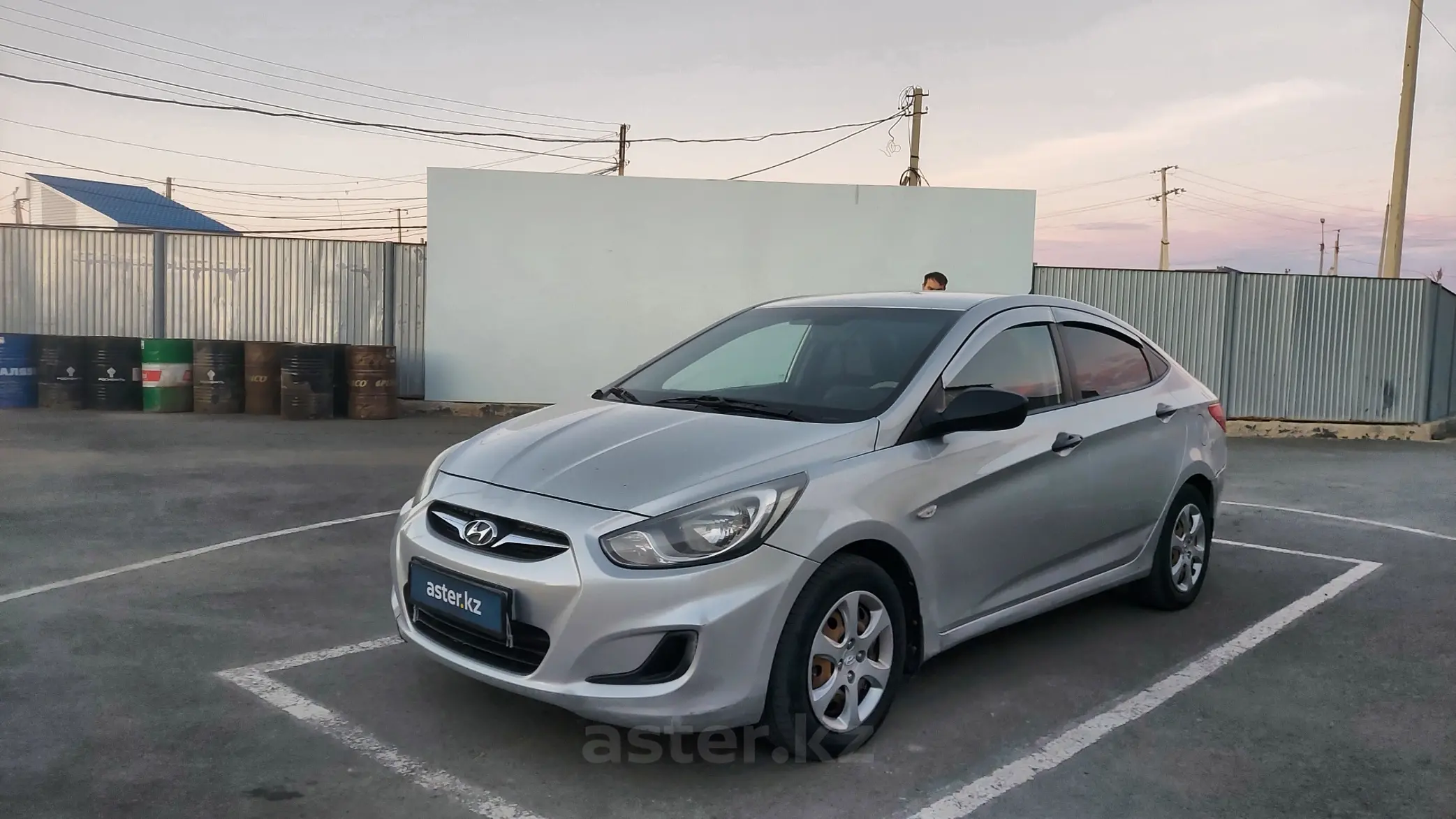 Hyundai Accent 2012