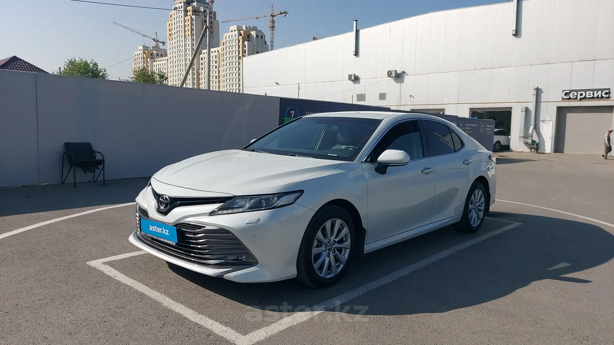 Toyota Camry 2019