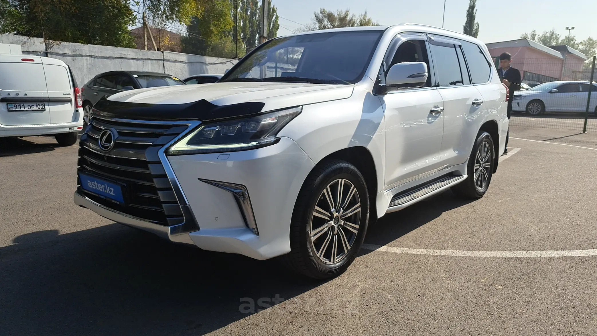 Lexus LX 2015