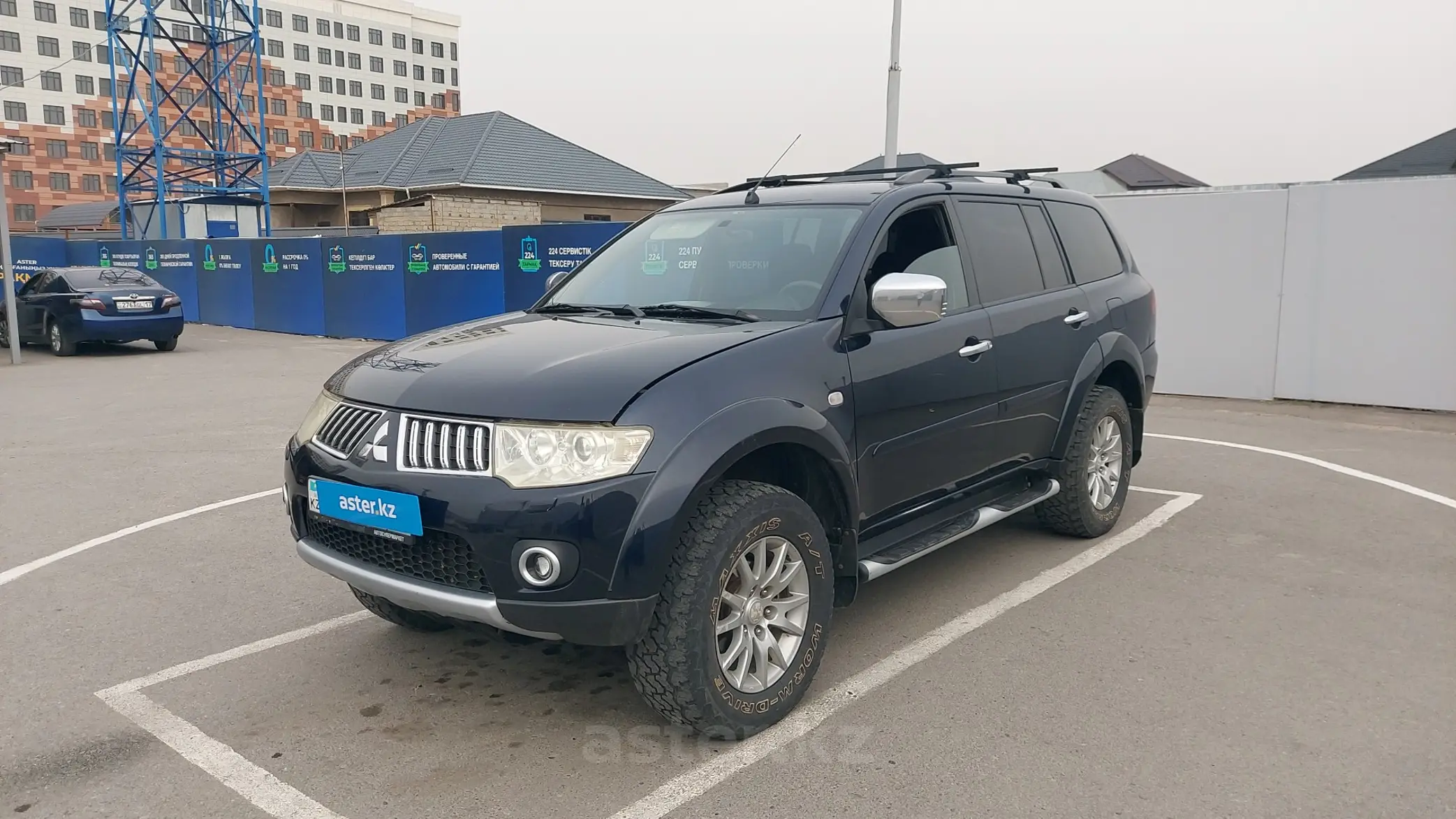 Mitsubishi Pajero Sport 2013