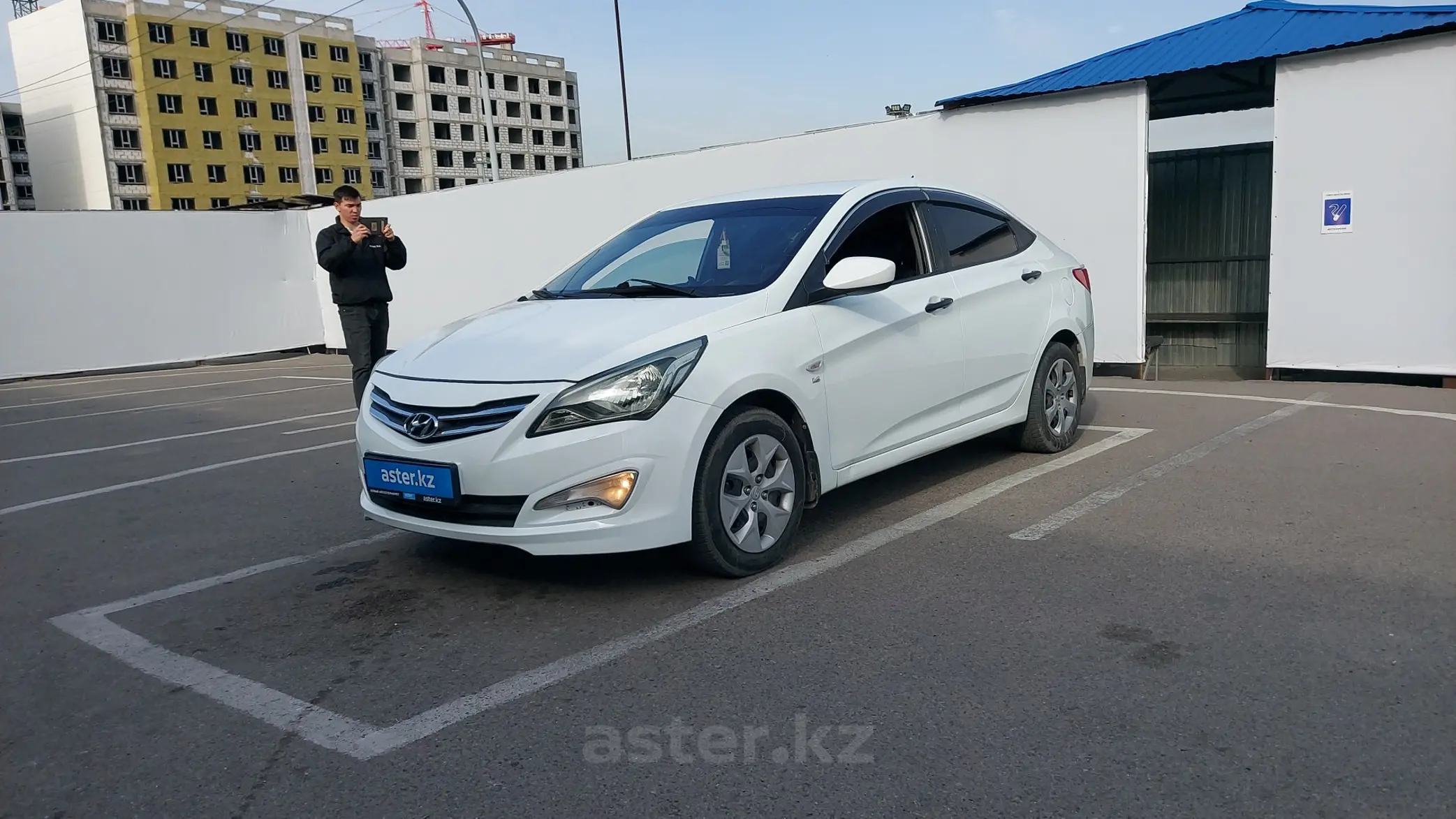 Hyundai Solaris 2014