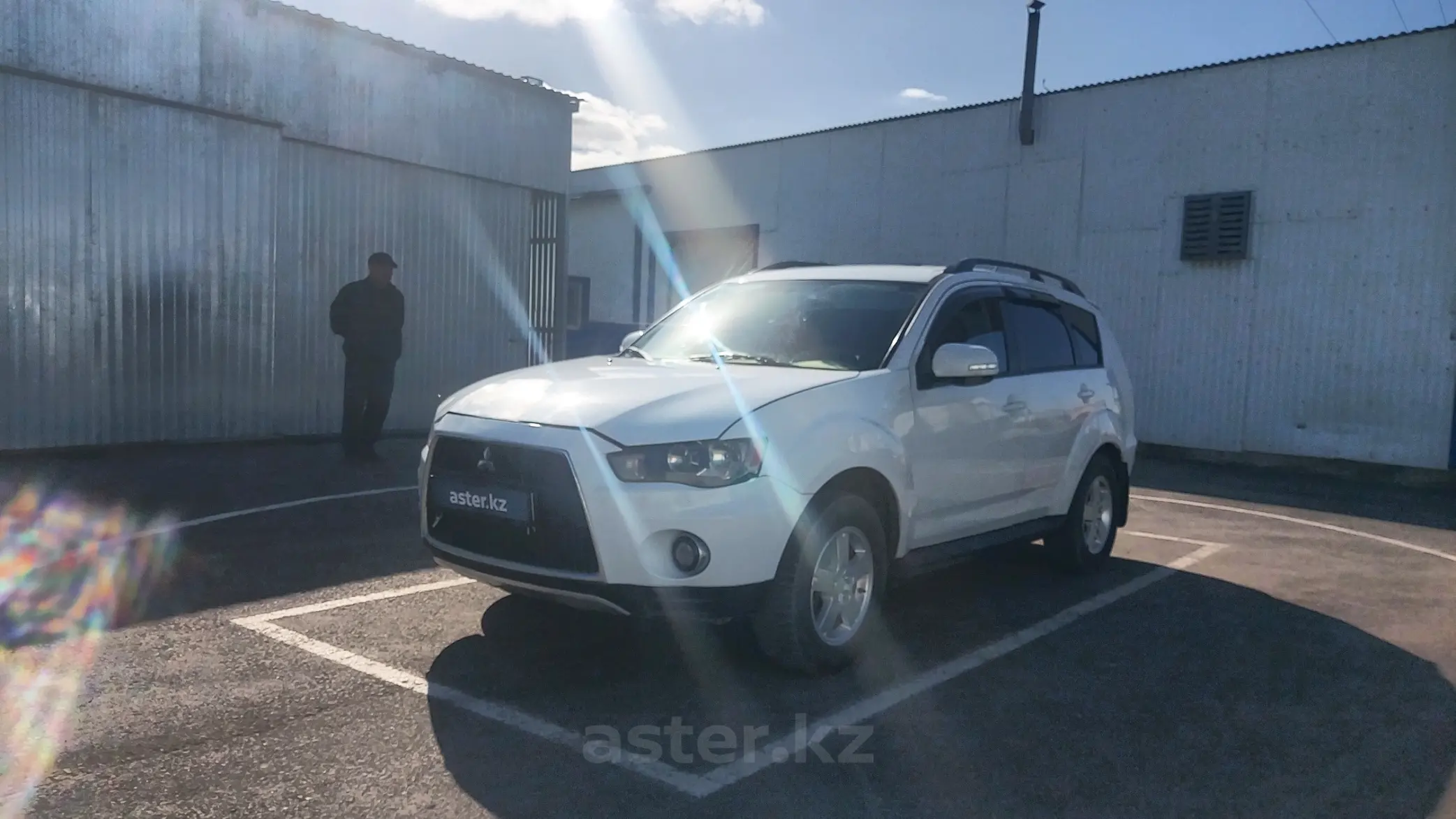 Mitsubishi Outlander 2011