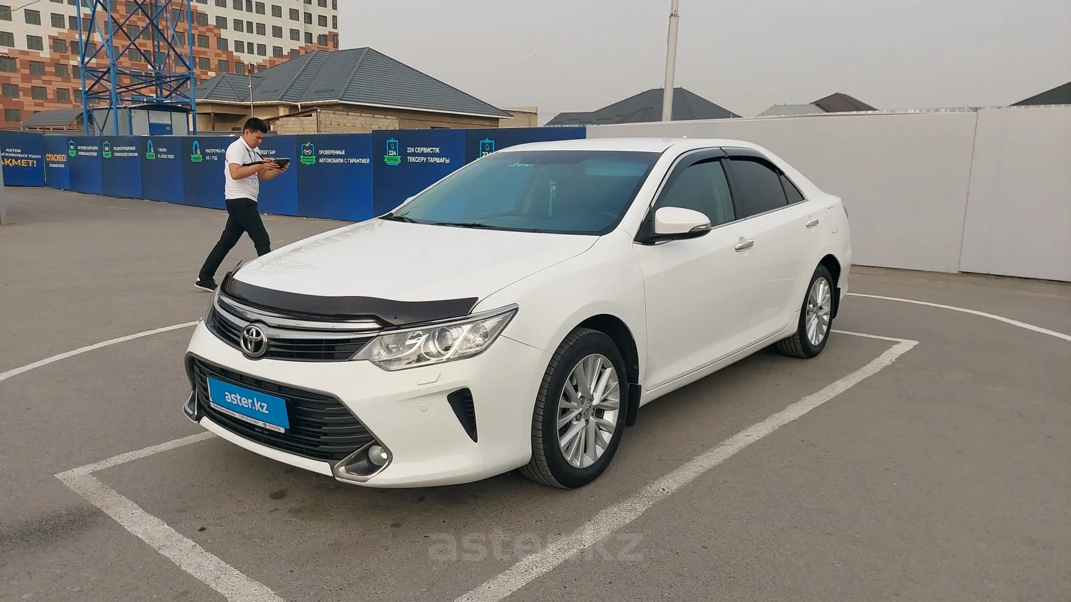 Toyota Camry 2015