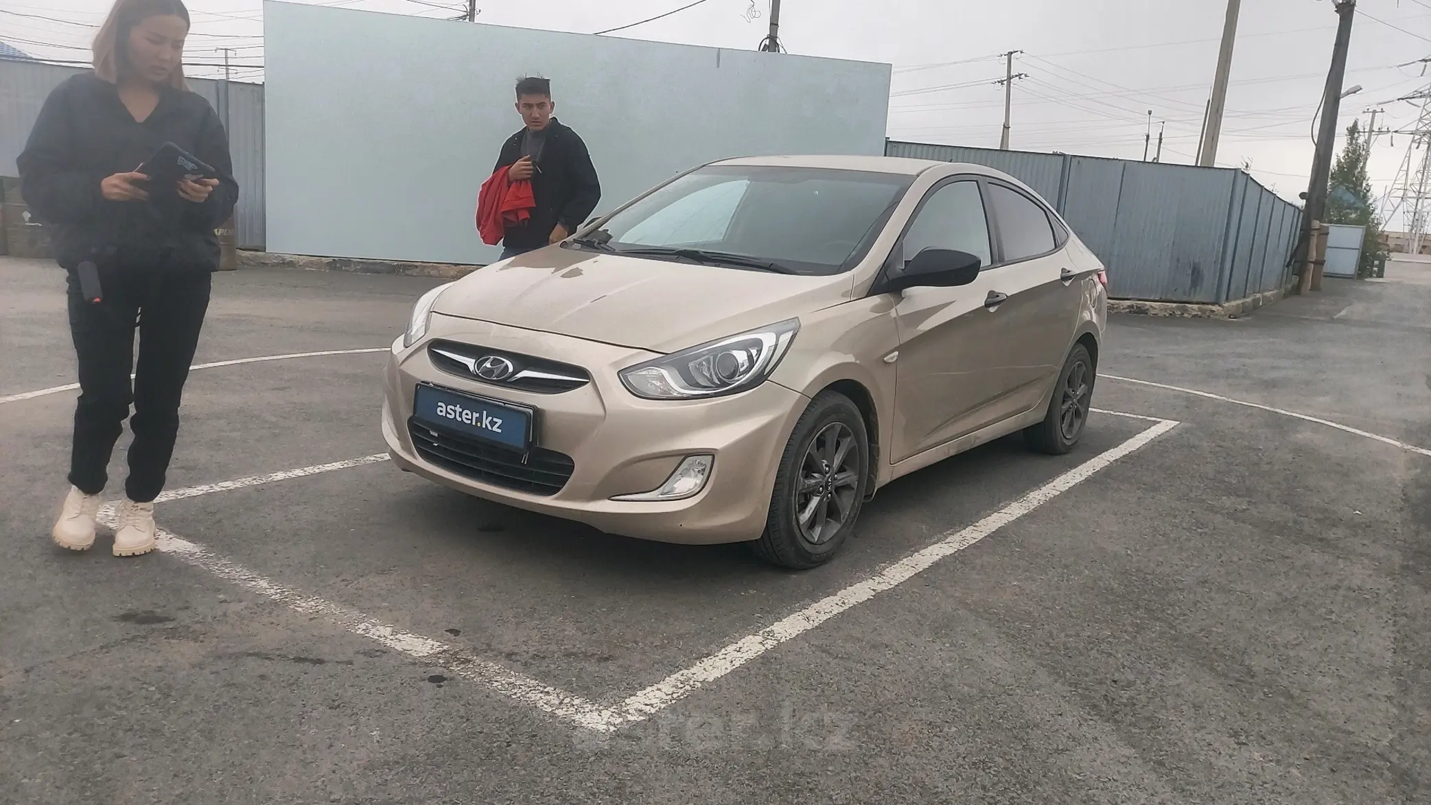 Hyundai Accent 2014