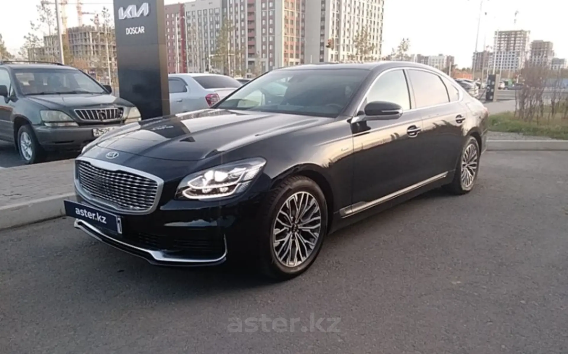 Kia K900 2019