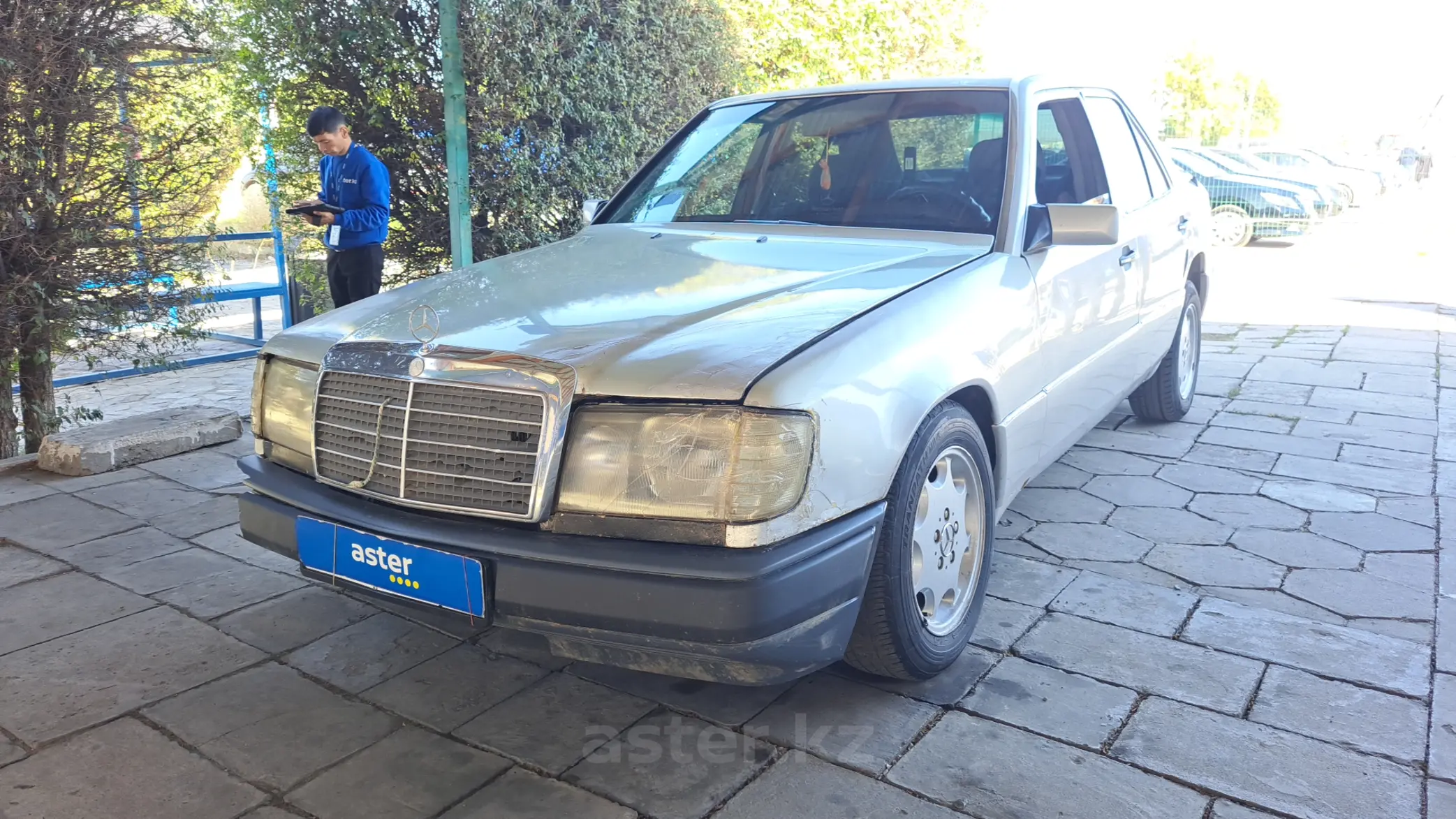 Mercedes-Benz W124 1992