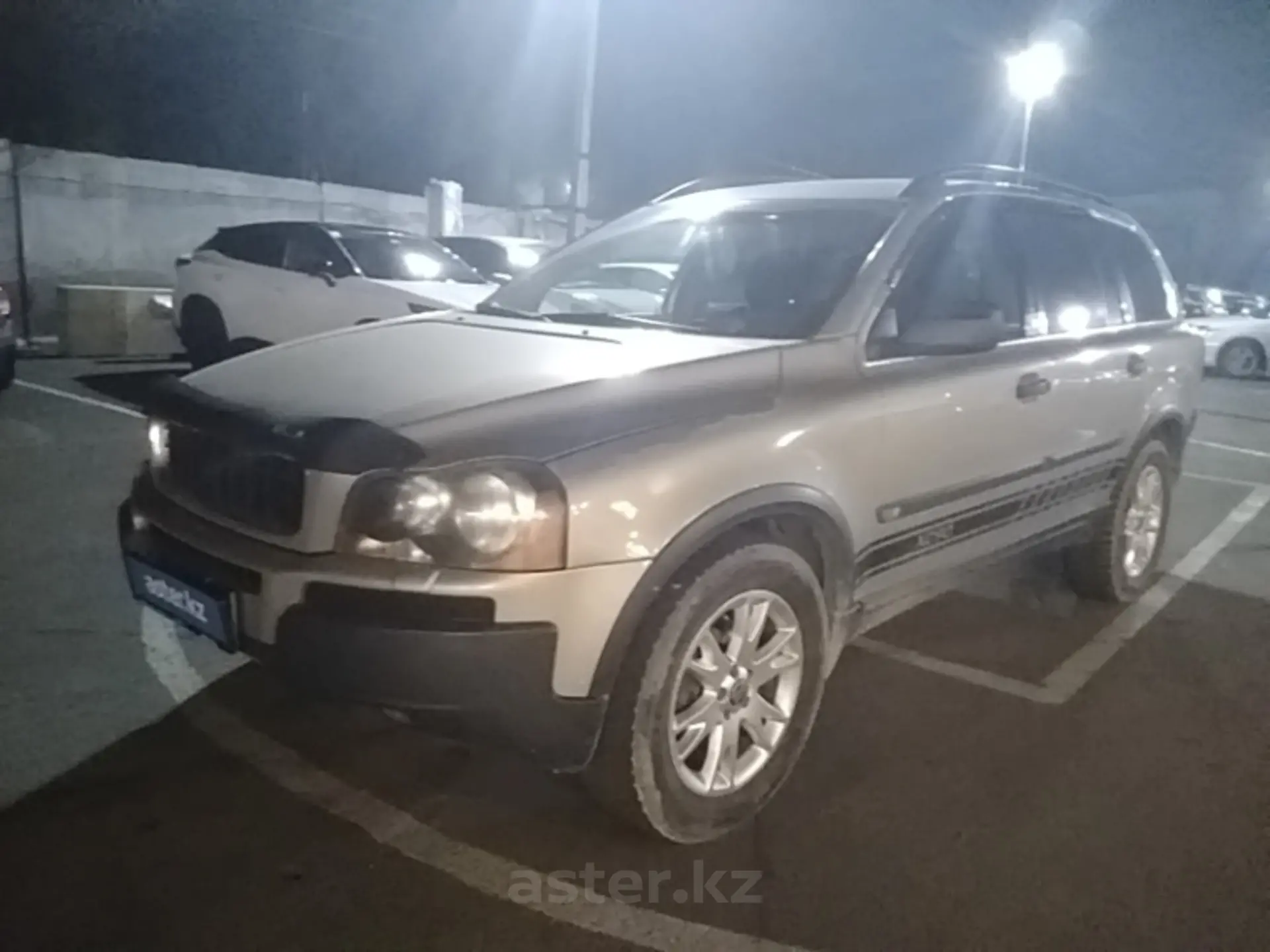 Volvo XC90 2003