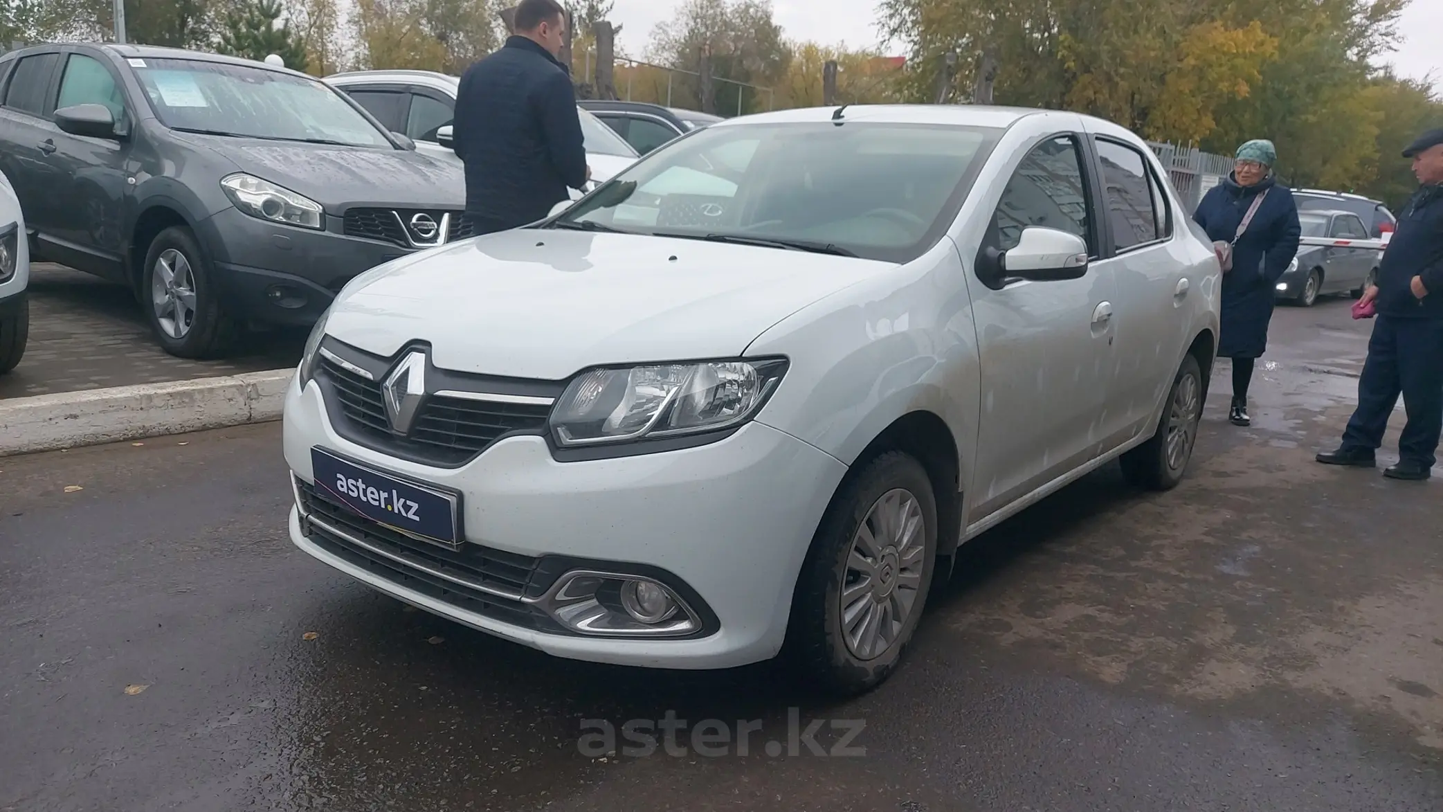 Renault Logan 2014