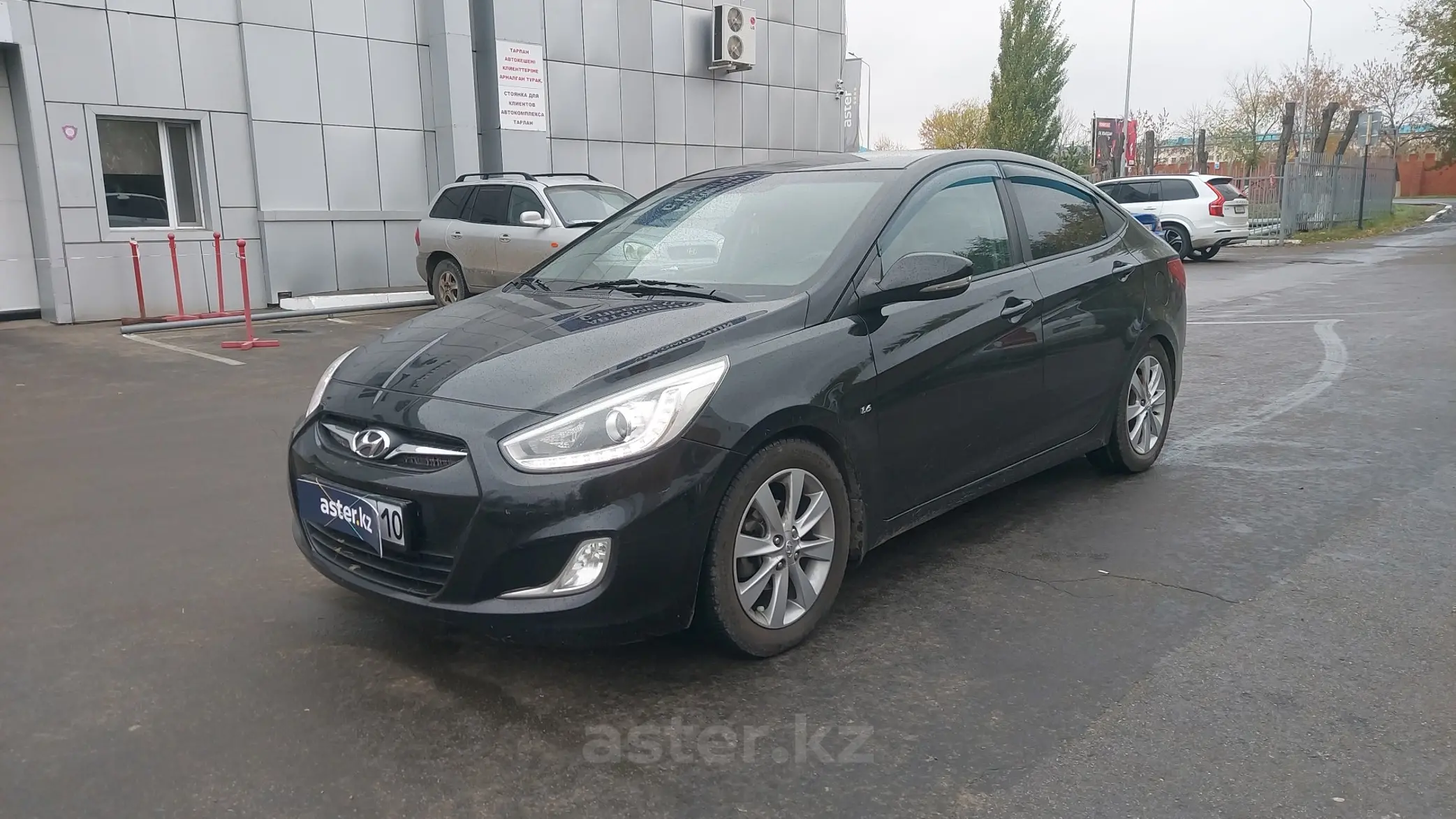 Hyundai Accent 2013