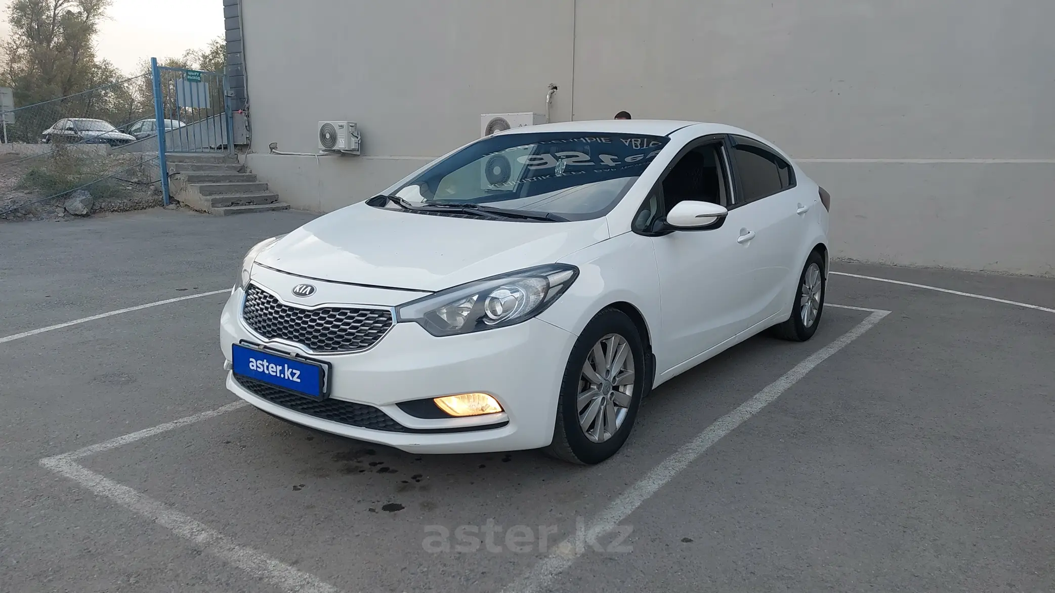 Kia Cerato 2013