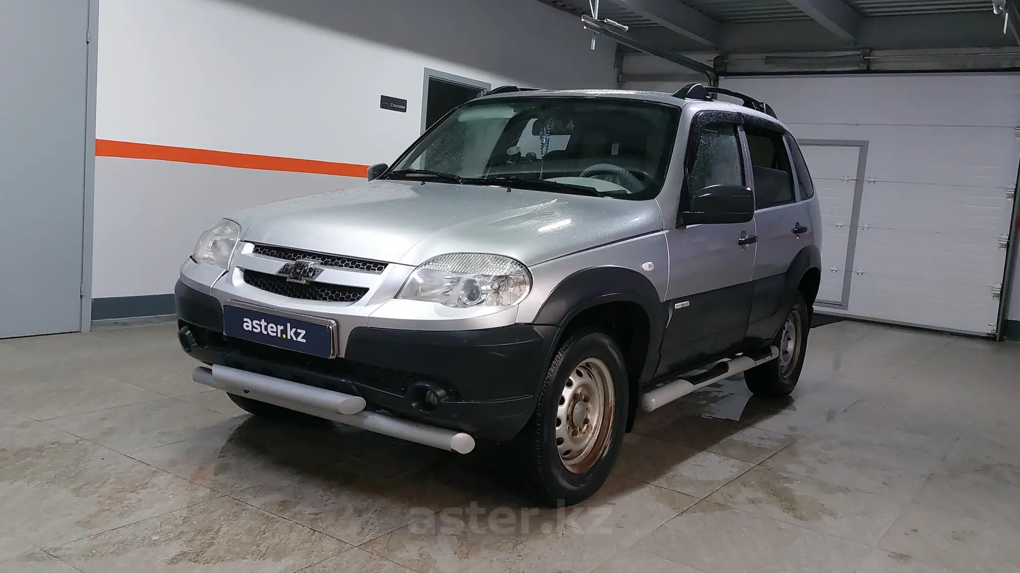 Chevrolet Niva 2012