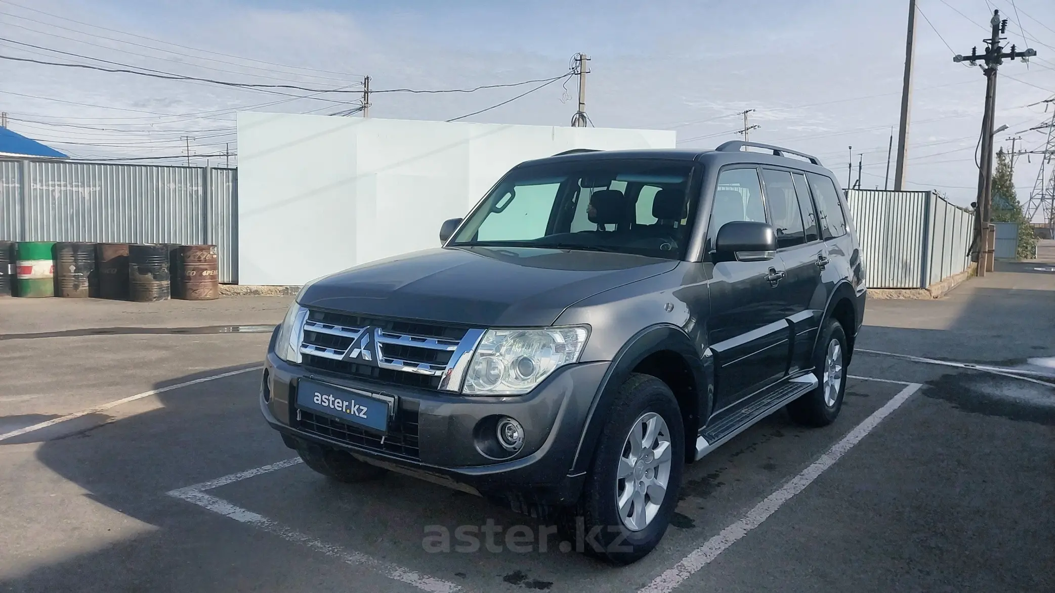 Mitsubishi Pajero 2012