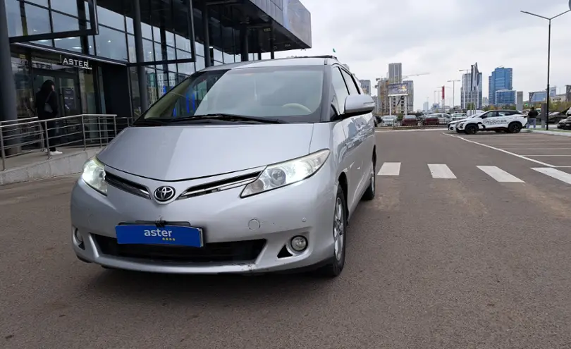 Toyota Previa 2017 года за 14 000 000 тг. в Астана