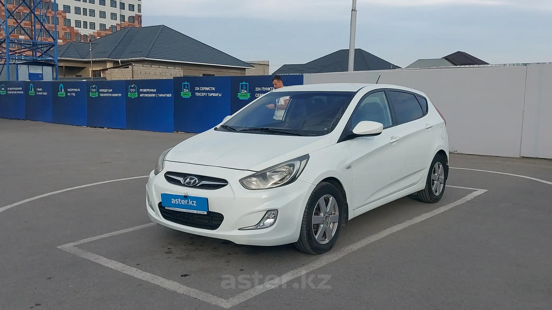 Hyundai Solaris 2012