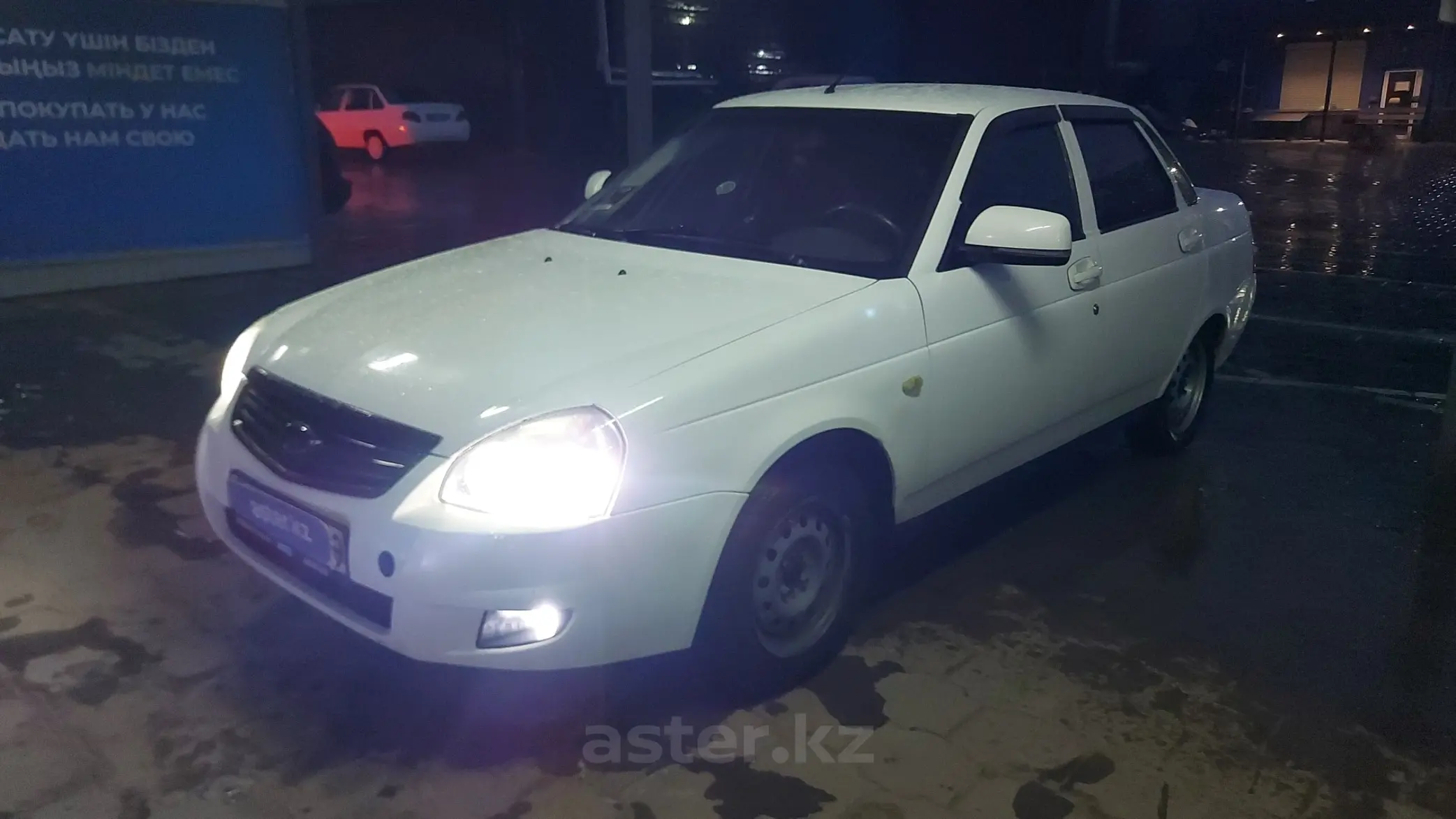 LADA (ВАЗ) Priora 2013