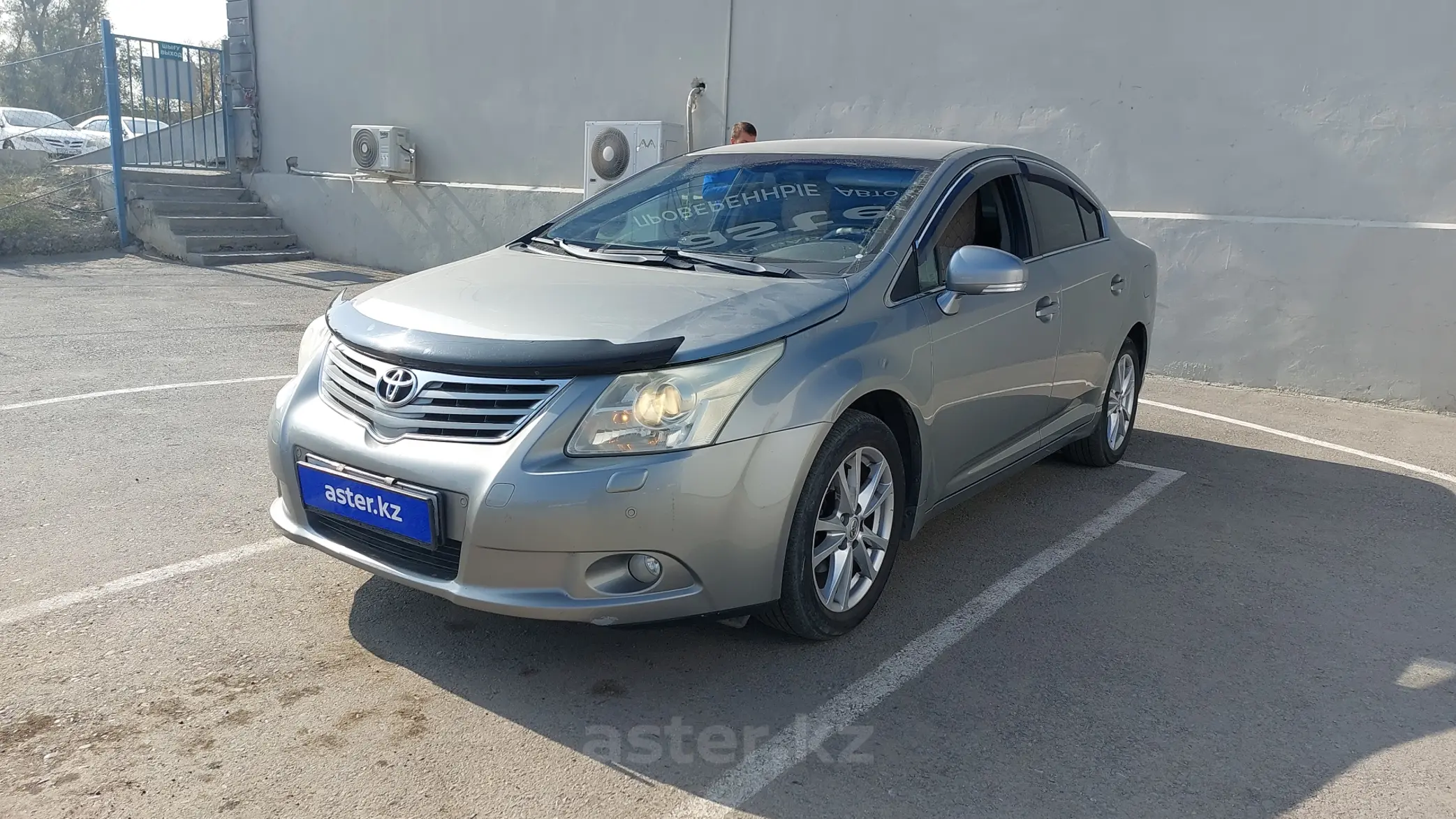 Toyota Avensis 2011