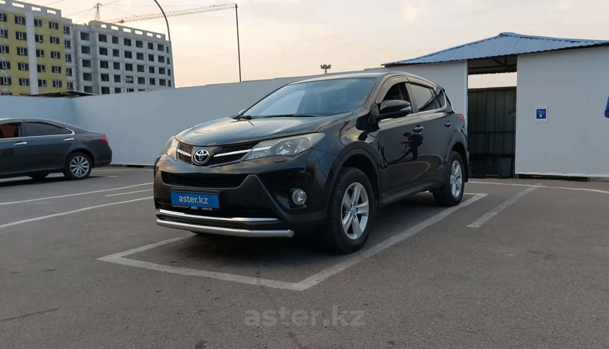 Toyota RAV4 2014