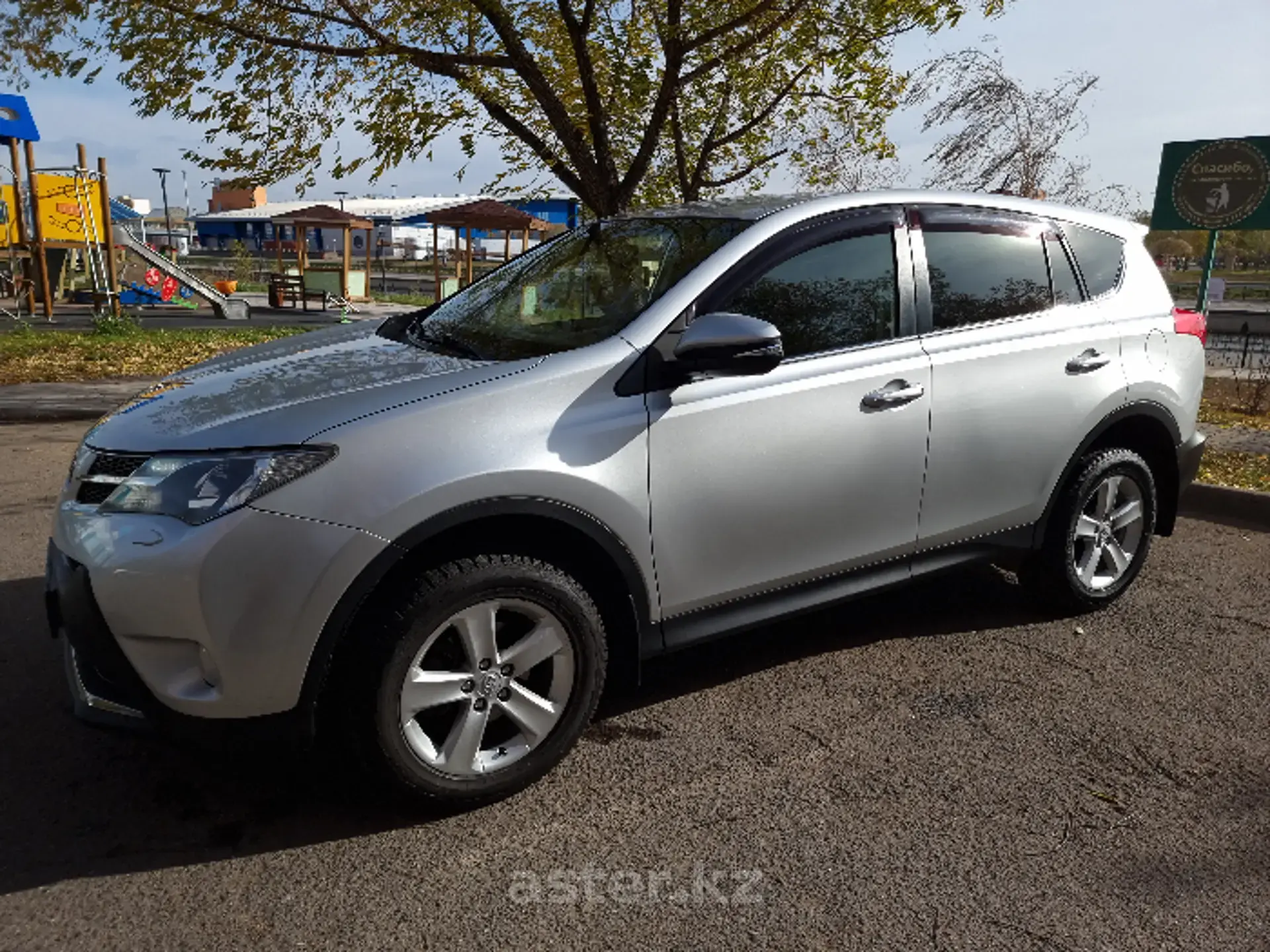 Toyota RAV4 2013