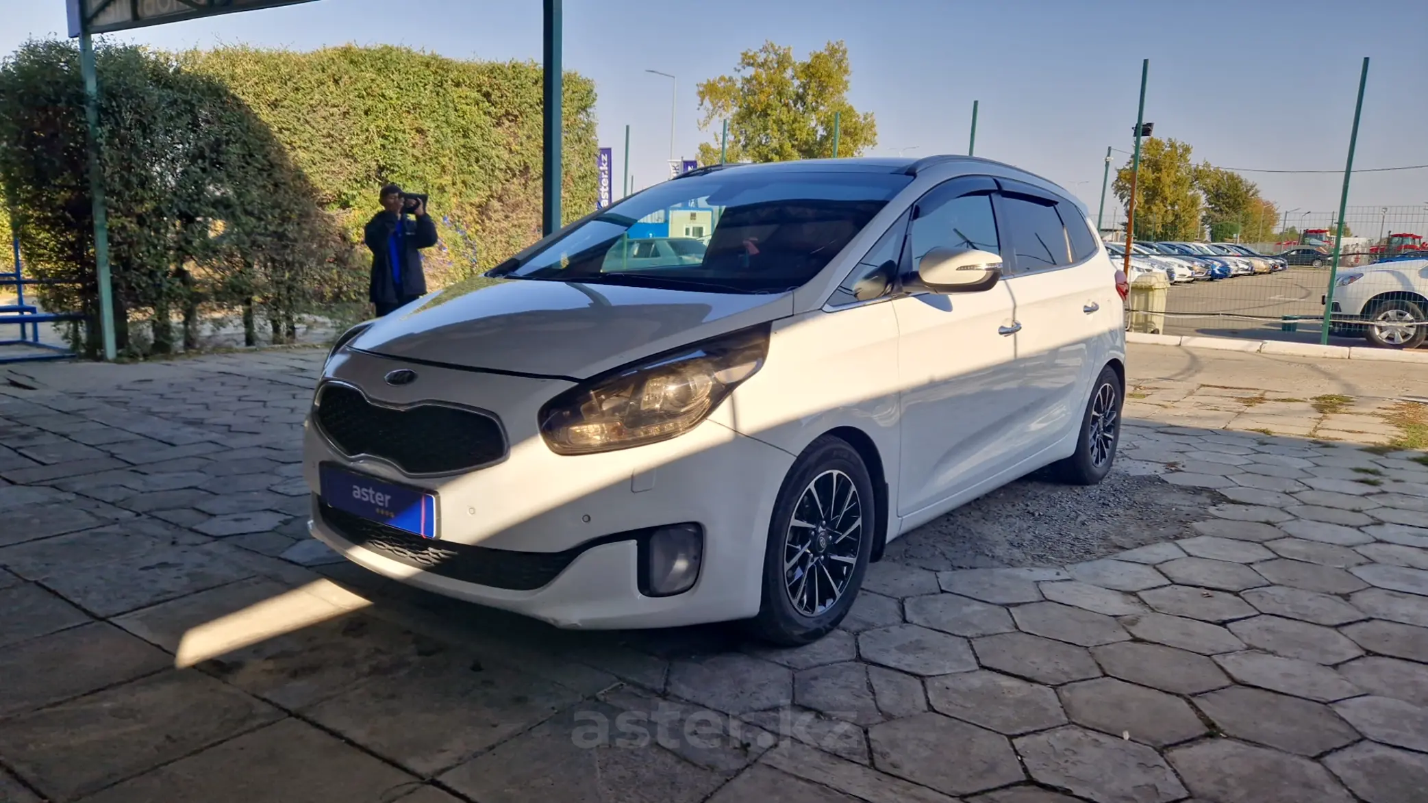 Kia Carens 2014