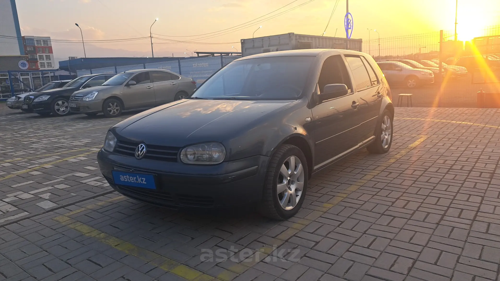 Volkswagen Golf 2003