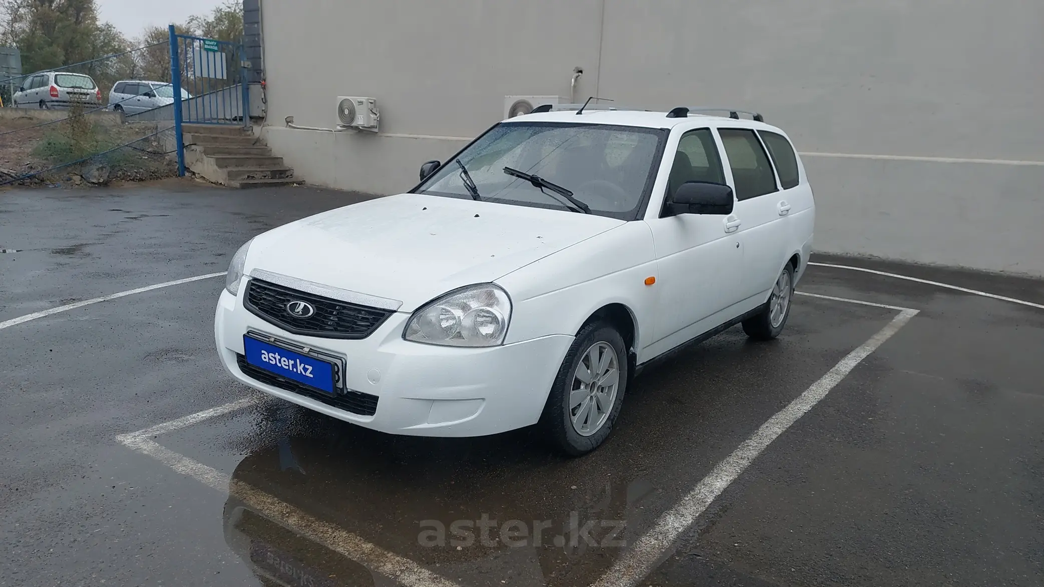 LADA (ВАЗ) Priora 2013