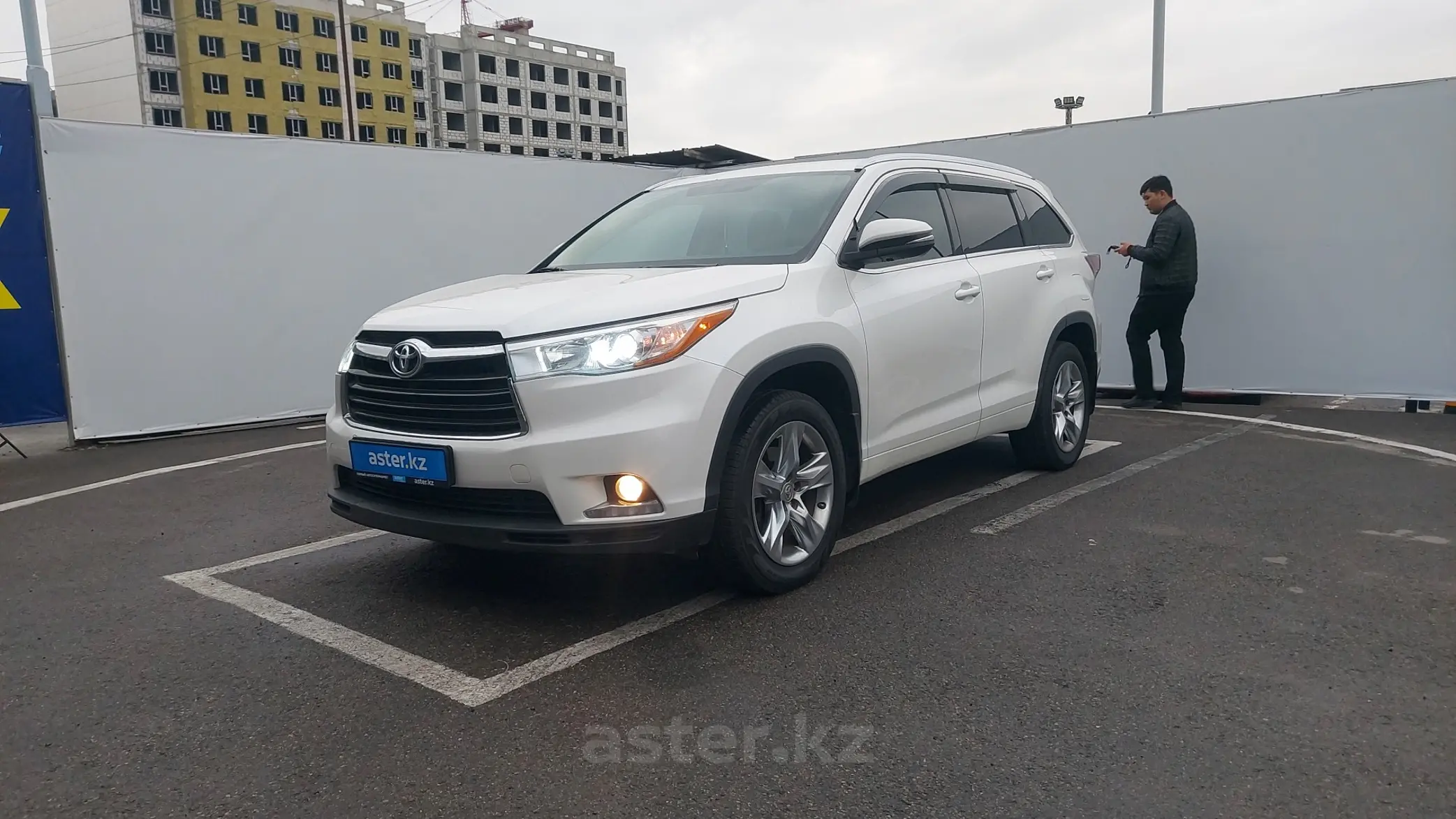 Toyota Highlander 2015